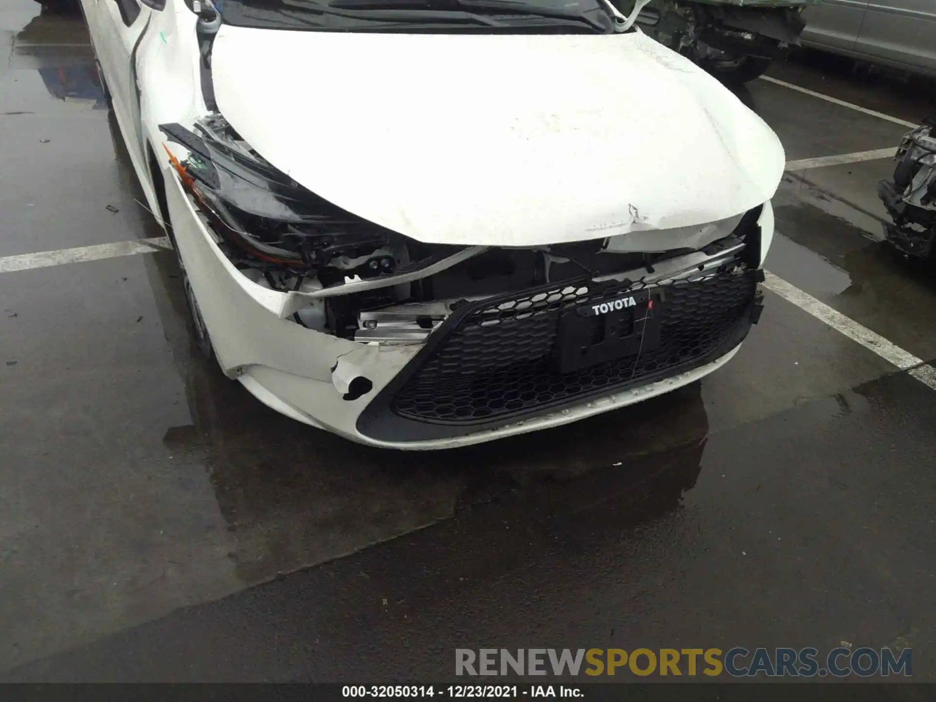 6 Photograph of a damaged car JTDEBRBEXLJ003435 TOYOTA COROLLA 2020