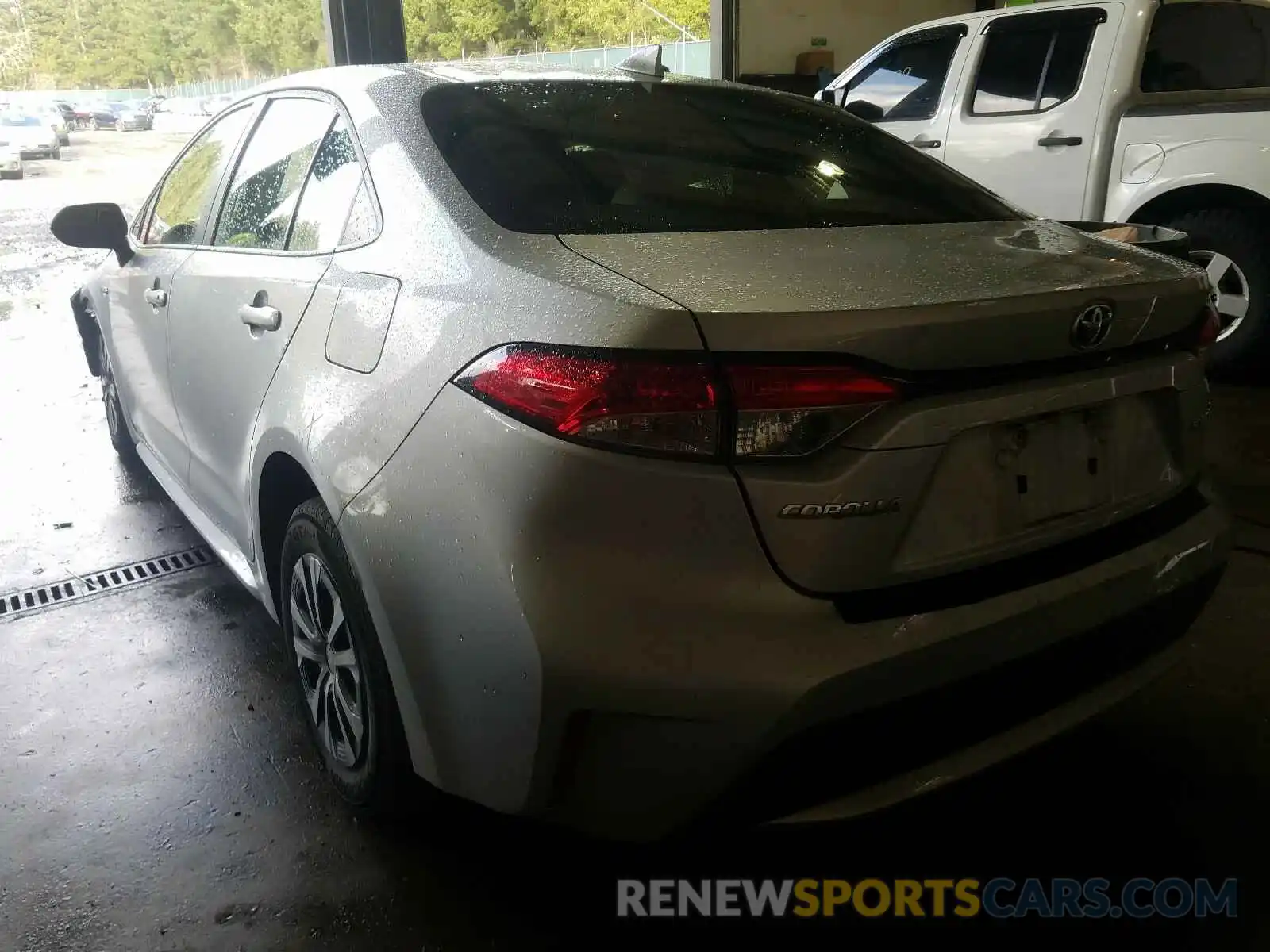 3 Photograph of a damaged car JTDEBRBEXLJ009154 TOYOTA COROLLA 2020