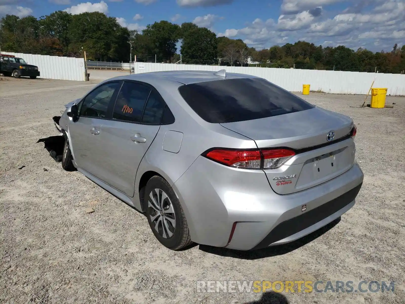 3 Photograph of a damaged car JTDEBRBEXLJ010983 TOYOTA COROLLA 2020