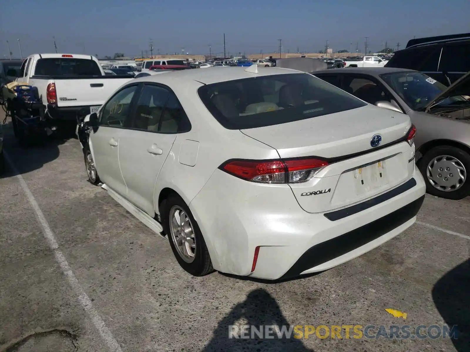 3 Photograph of a damaged car JTDEBRBEXLJ015391 TOYOTA COROLLA 2020