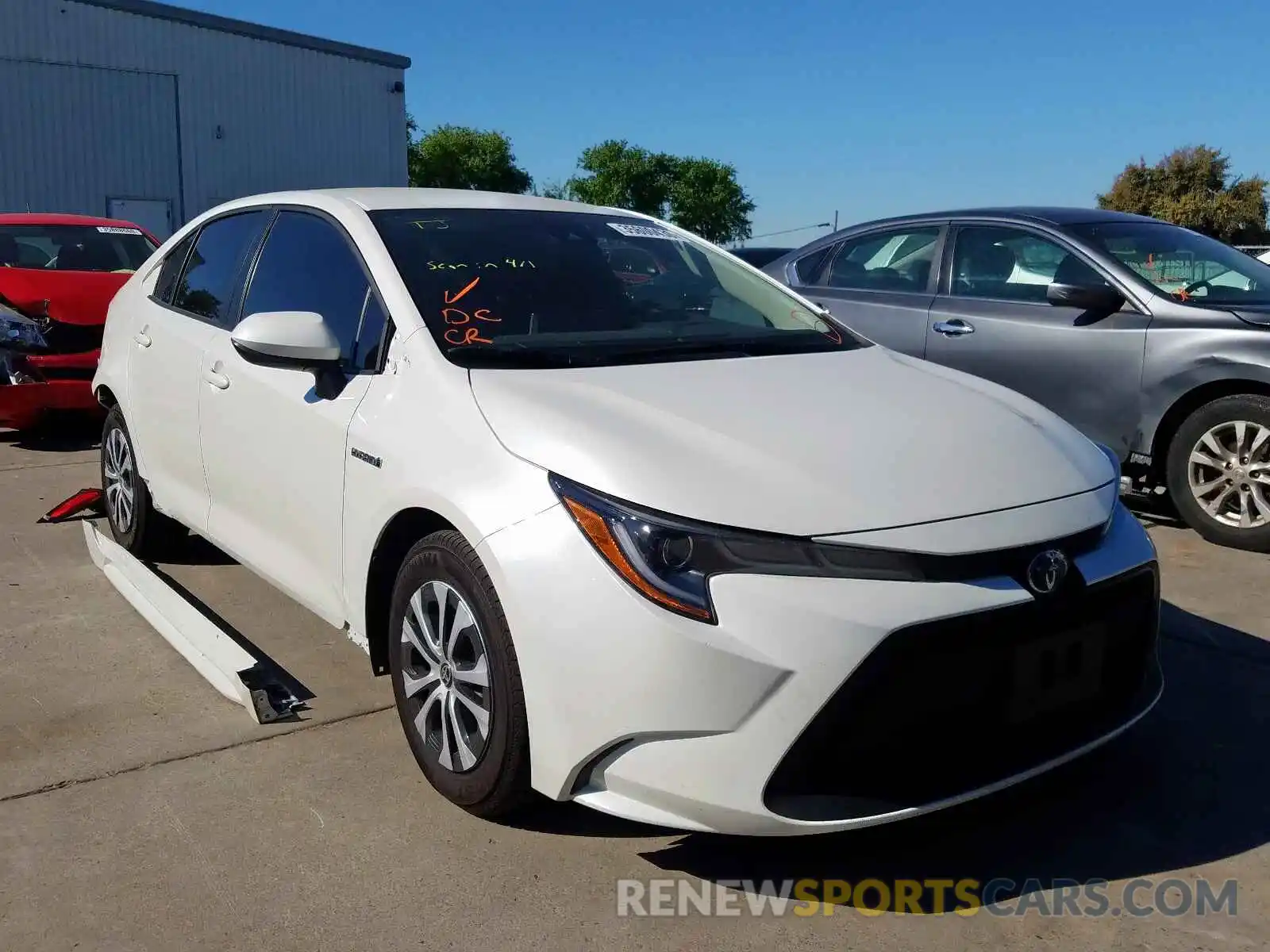 1 Photograph of a damaged car JTDEBRBEXLJ016444 TOYOTA COROLLA 2020