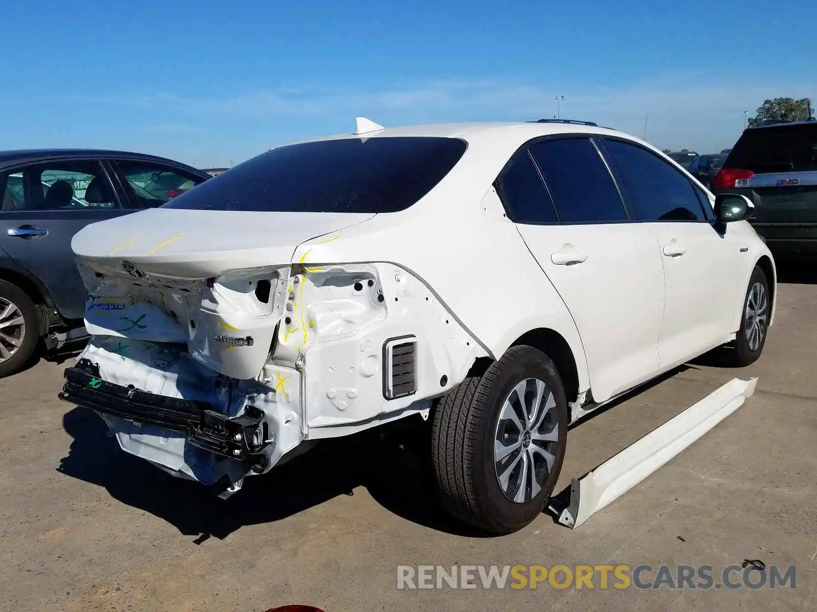 4 Photograph of a damaged car JTDEBRBEXLJ016444 TOYOTA COROLLA 2020