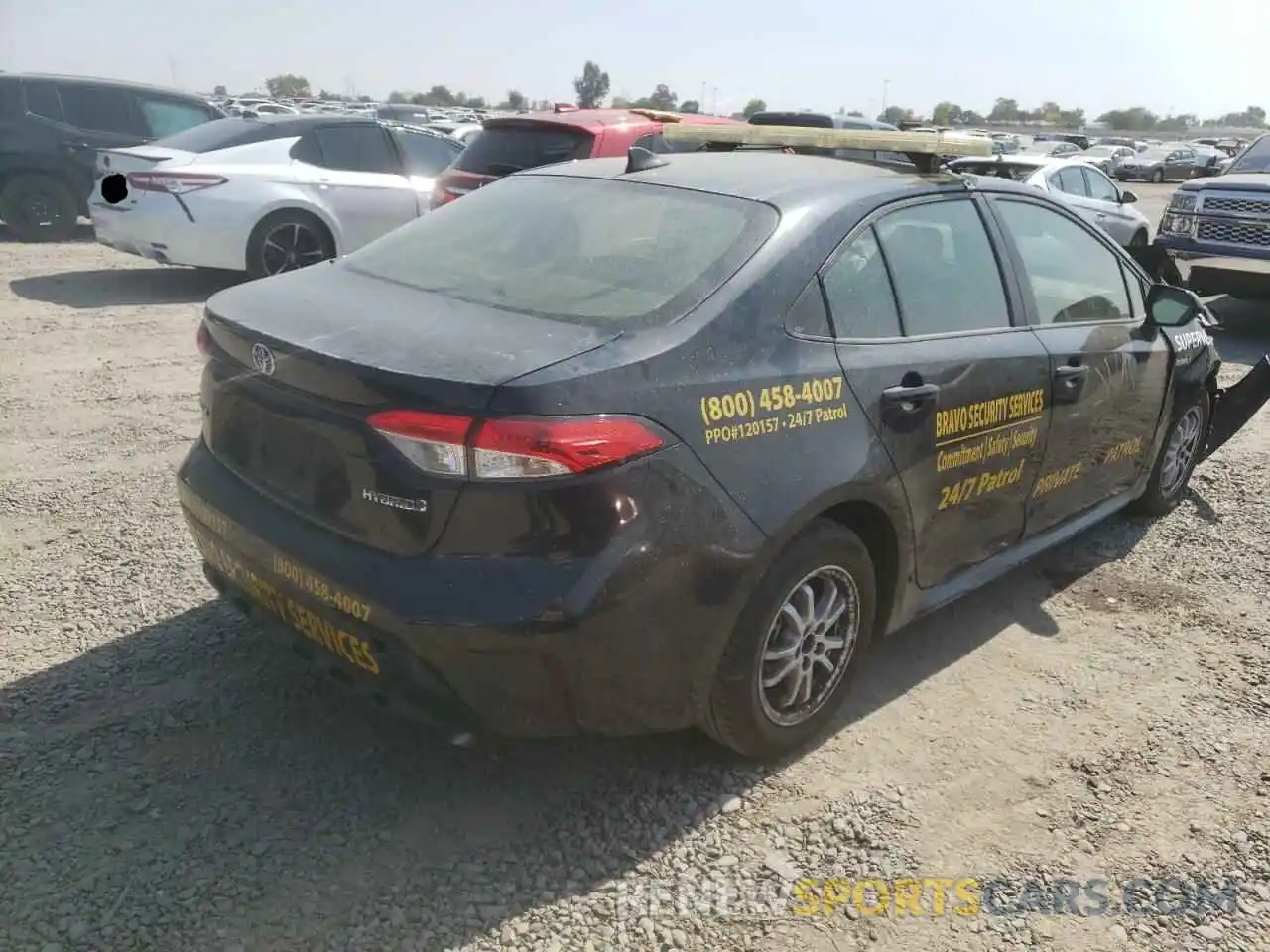 4 Photograph of a damaged car JTDEBRBEXLJ018033 TOYOTA COROLLA 2020