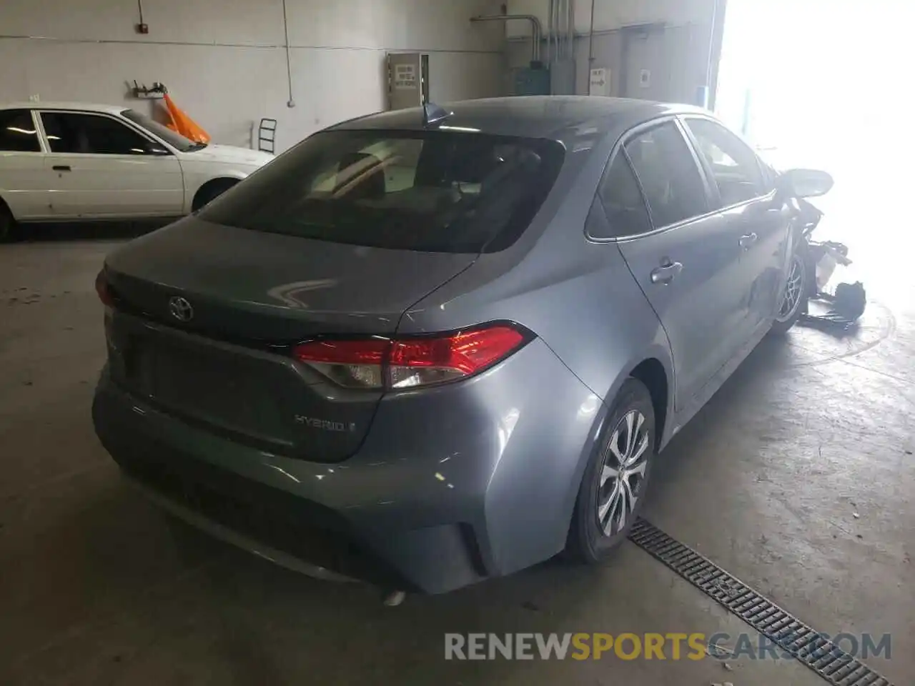 4 Photograph of a damaged car JTDEBRBEXLJ020817 TOYOTA COROLLA 2020