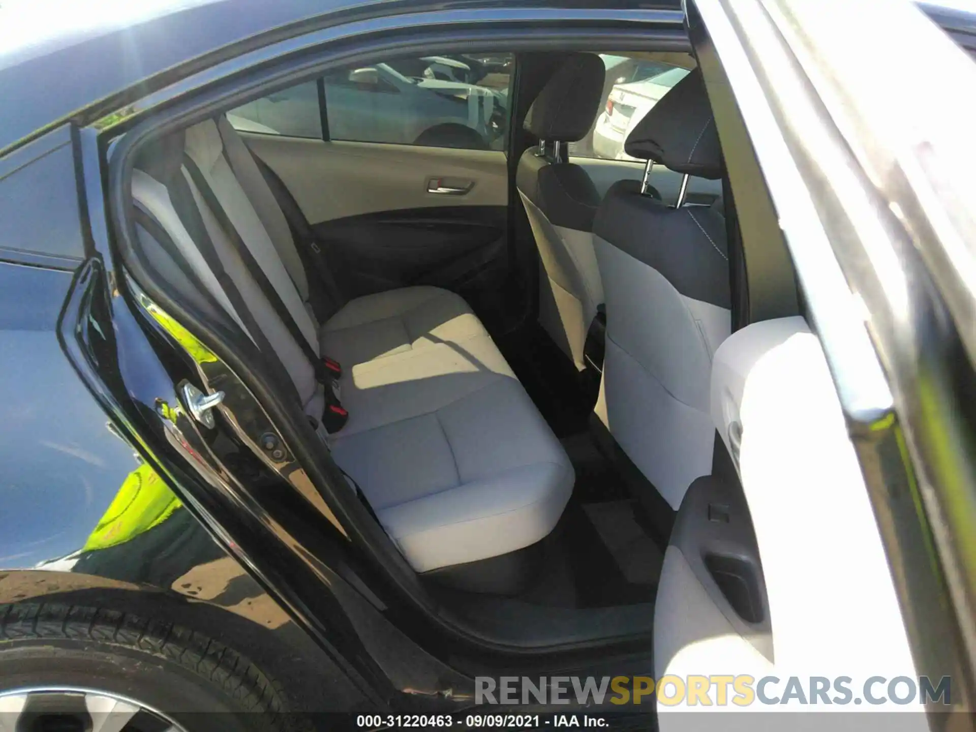 8 Photograph of a damaged car JTDEBRBEXLJ025550 TOYOTA COROLLA 2020