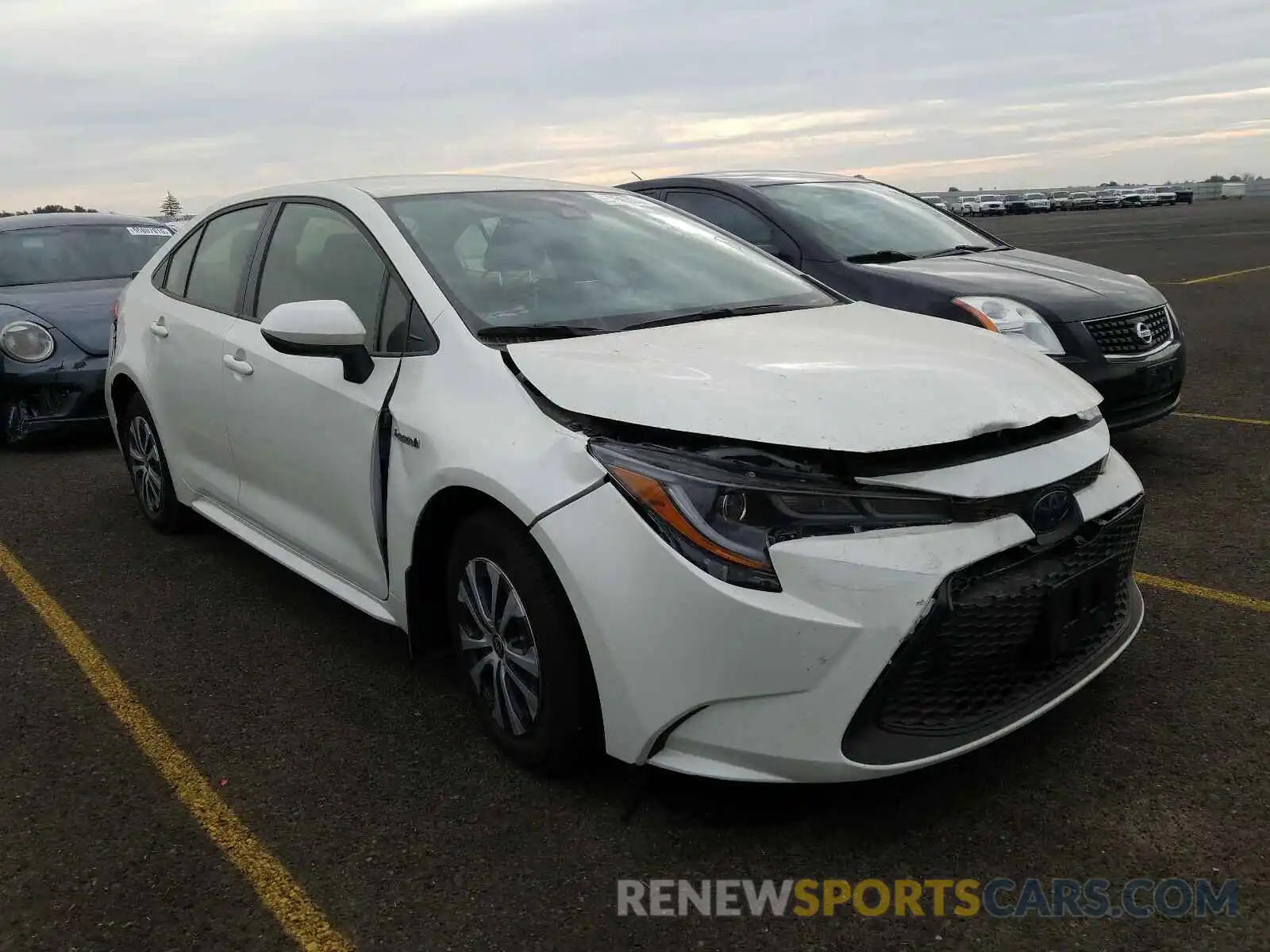 1 Photograph of a damaged car JTDEBRBEXLJ030053 TOYOTA COROLLA 2020