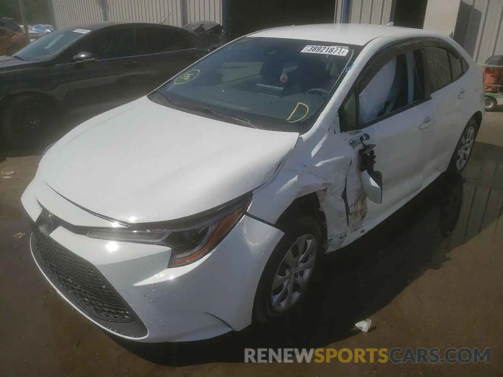 2 Photograph of a damaged car JTDEPMAE6MJ157471 TOYOTA COROLLA 2020