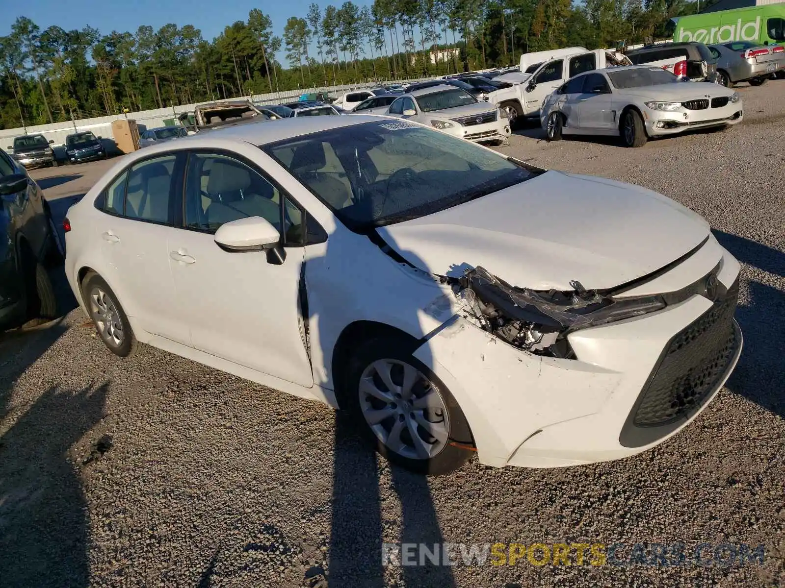 1 Photograph of a damaged car JTDEPRAE0LJ000160 TOYOTA COROLLA 2020