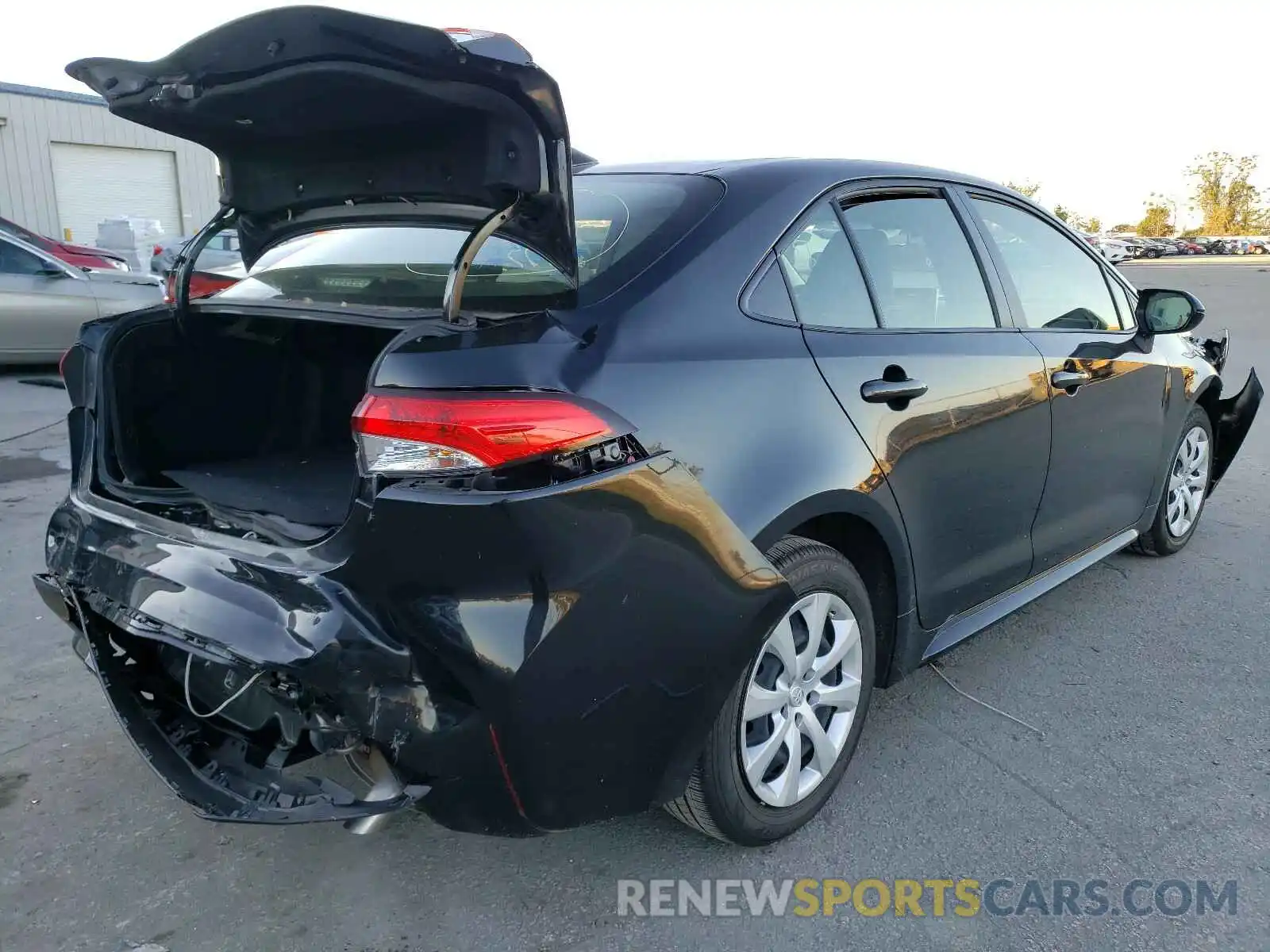 4 Photograph of a damaged car JTDEPRAE0LJ001017 TOYOTA COROLLA 2020