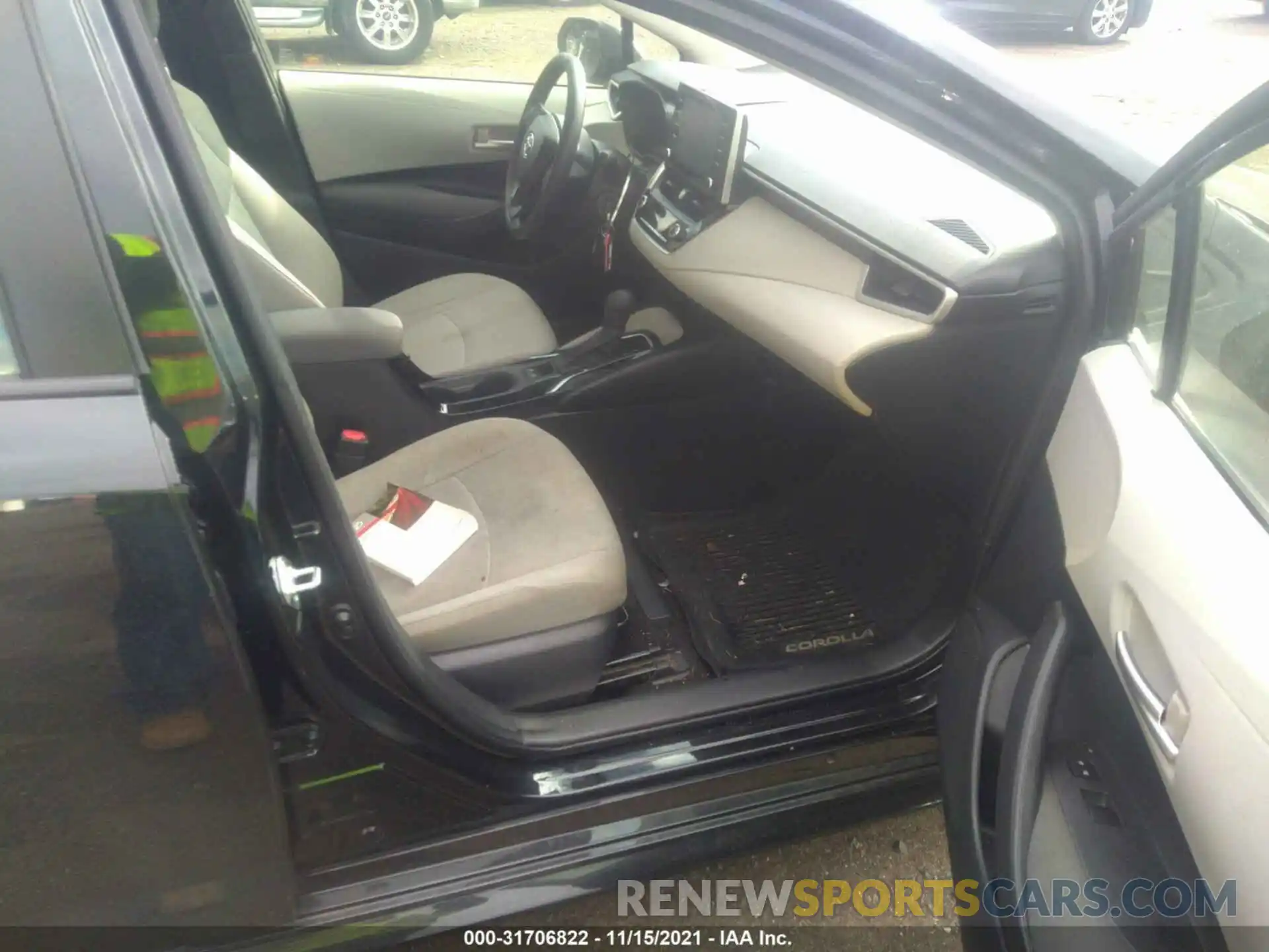 5 Photograph of a damaged car JTDEPRAE0LJ002572 TOYOTA COROLLA 2020