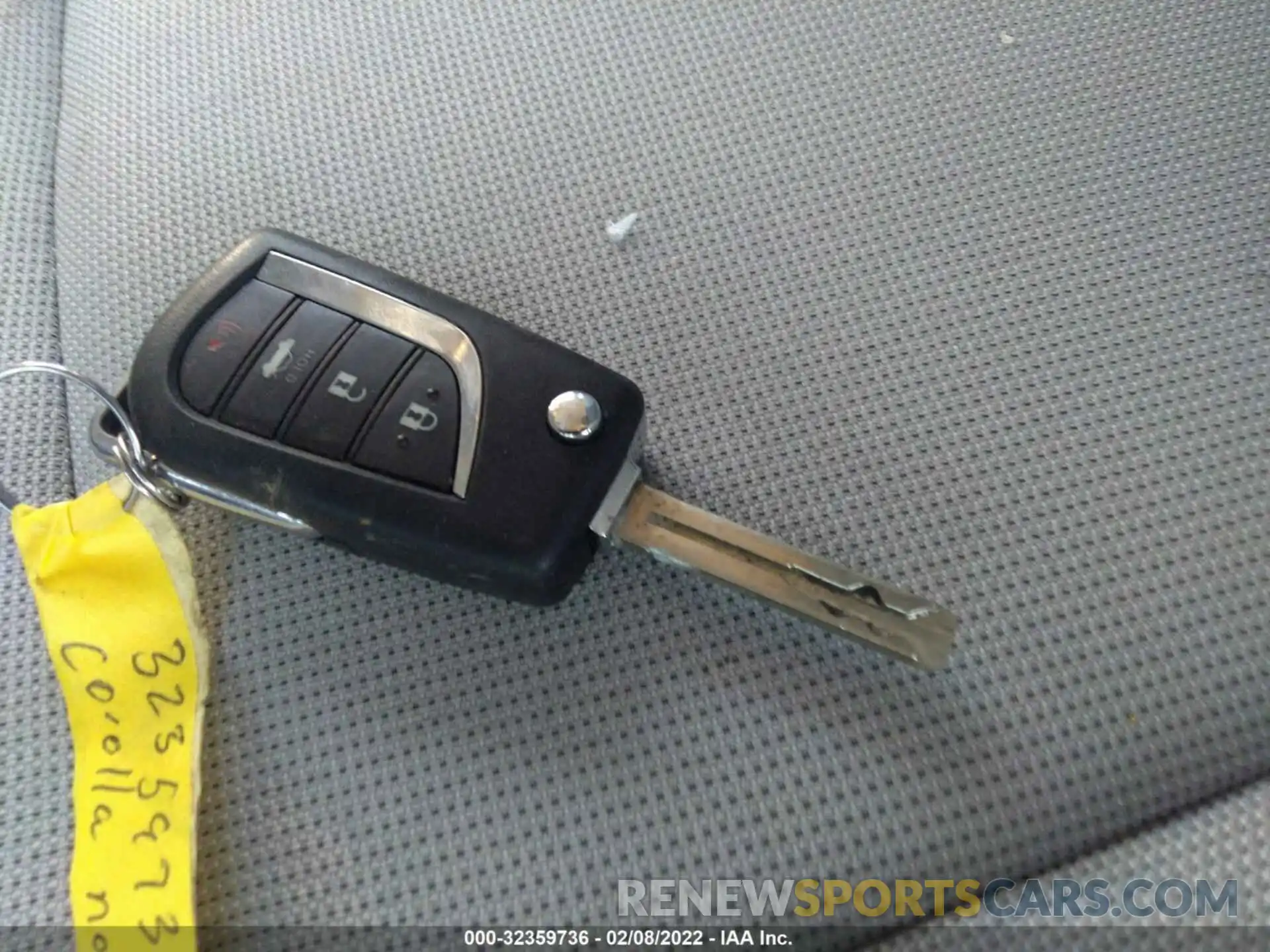 11 Photograph of a damaged car JTDEPRAE0LJ004158 TOYOTA COROLLA 2020