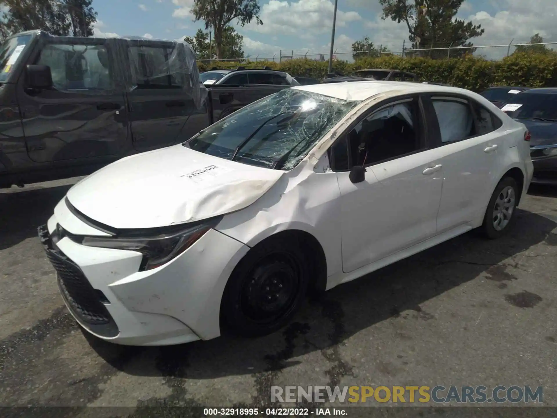 2 Photograph of a damaged car JTDEPRAE0LJ004399 TOYOTA COROLLA 2020