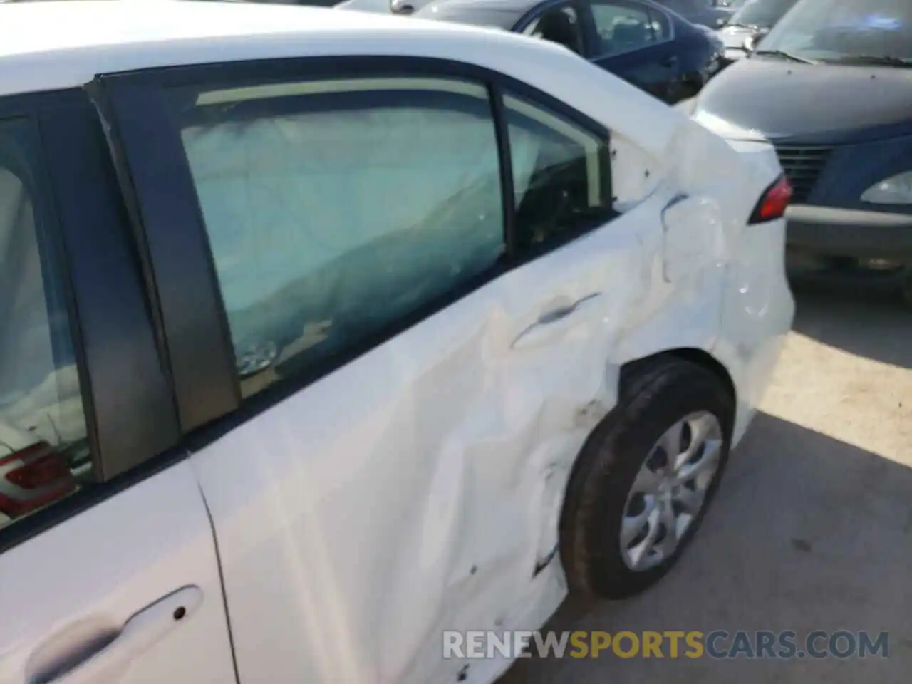 10 Photograph of a damaged car JTDEPRAE0LJ005598 TOYOTA COROLLA 2020