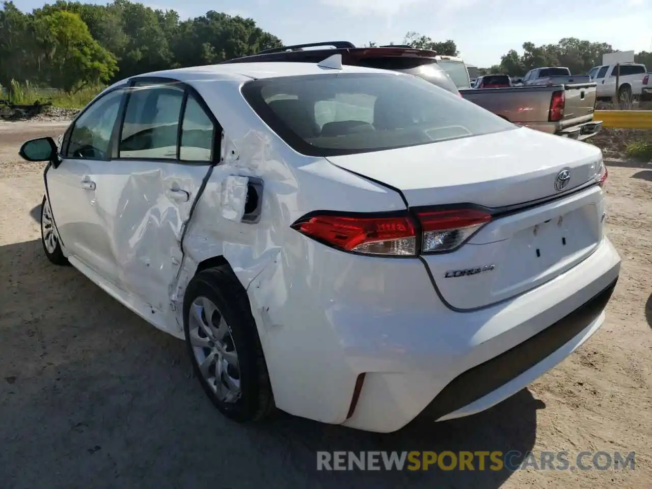 3 Photograph of a damaged car JTDEPRAE0LJ005598 TOYOTA COROLLA 2020