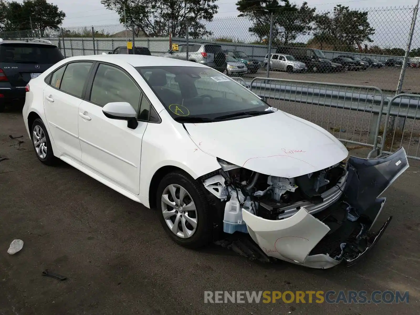 1 Photograph of a damaged car JTDEPRAE0LJ007058 TOYOTA COROLLA 2020