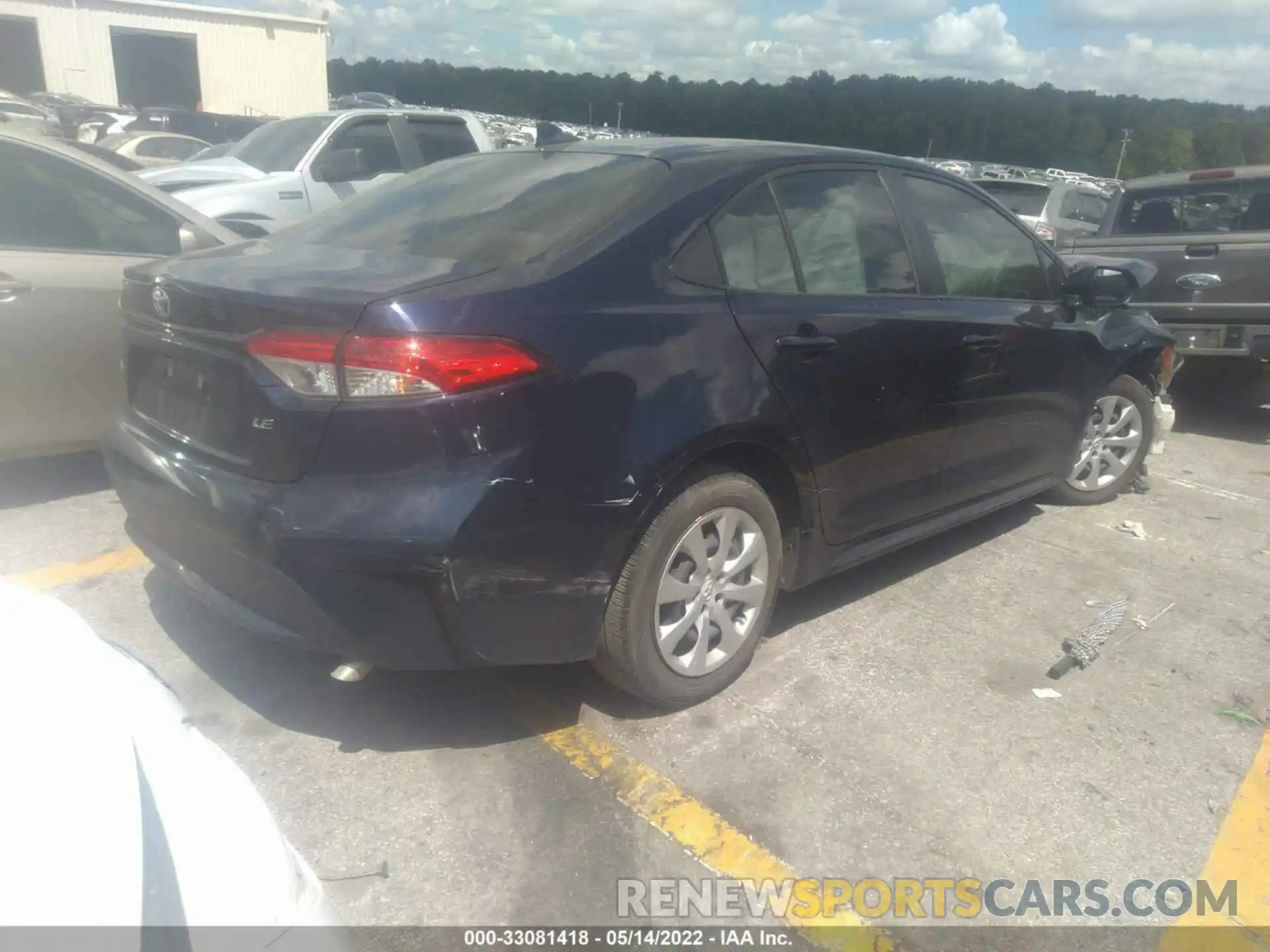 4 Photograph of a damaged car JTDEPRAE0LJ009960 TOYOTA COROLLA 2020