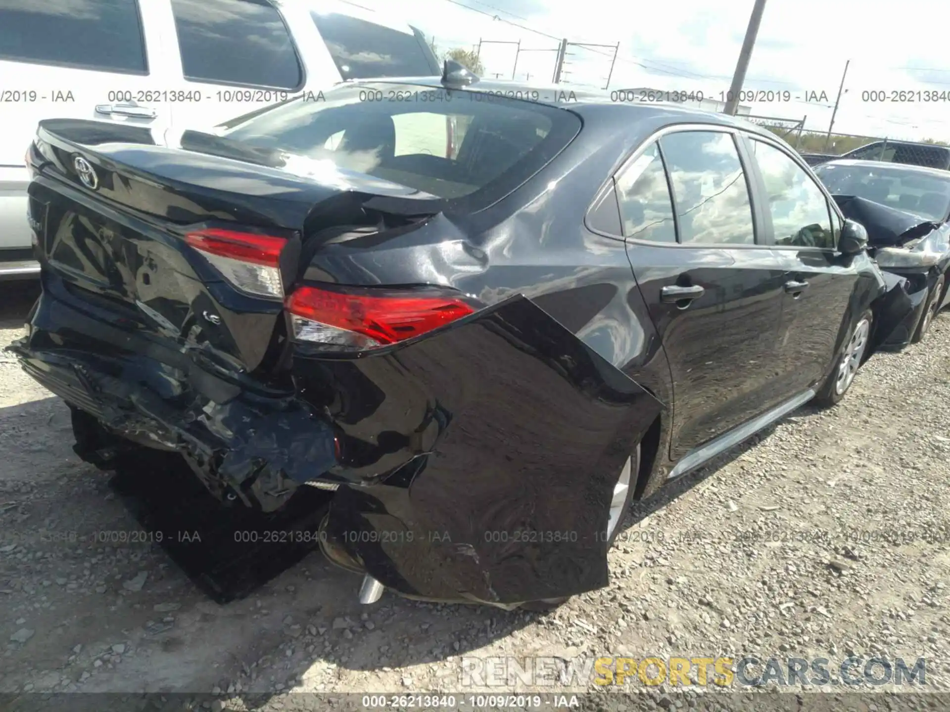 4 Photograph of a damaged car JTDEPRAE0LJ010946 TOYOTA COROLLA 2020