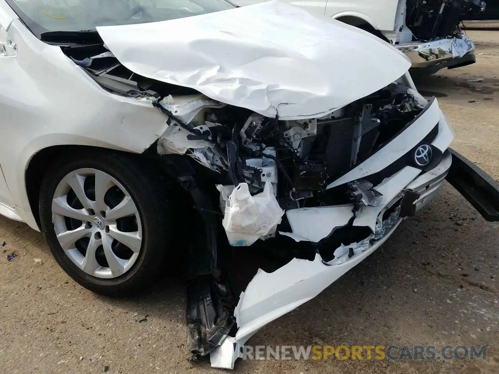 9 Photograph of a damaged car JTDEPRAE0LJ011708 TOYOTA COROLLA 2020