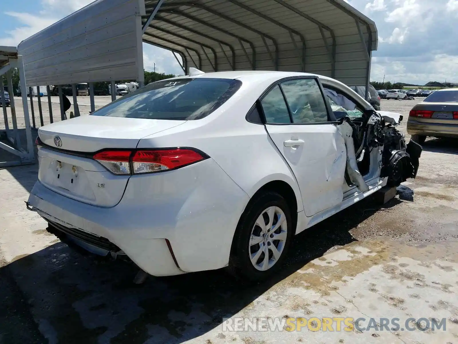 4 Photograph of a damaged car JTDEPRAE0LJ012003 TOYOTA COROLLA 2020