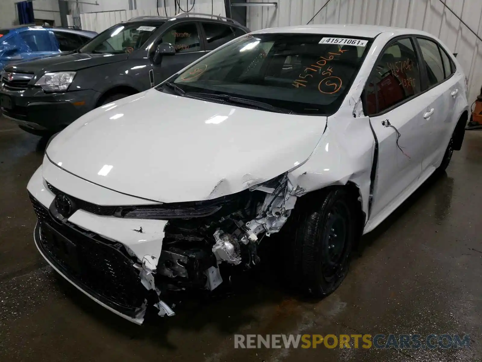 2 Photograph of a damaged car JTDEPRAE0LJ012213 TOYOTA COROLLA 2020