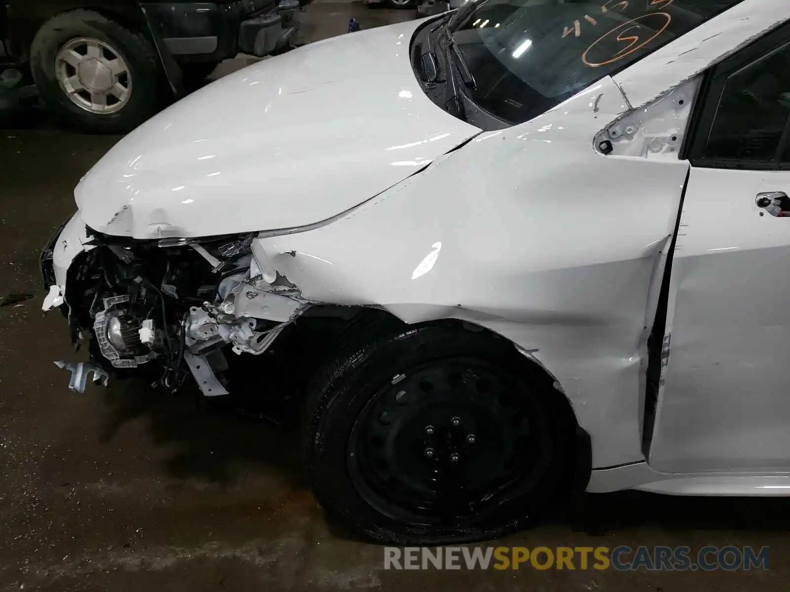 9 Photograph of a damaged car JTDEPRAE0LJ012213 TOYOTA COROLLA 2020