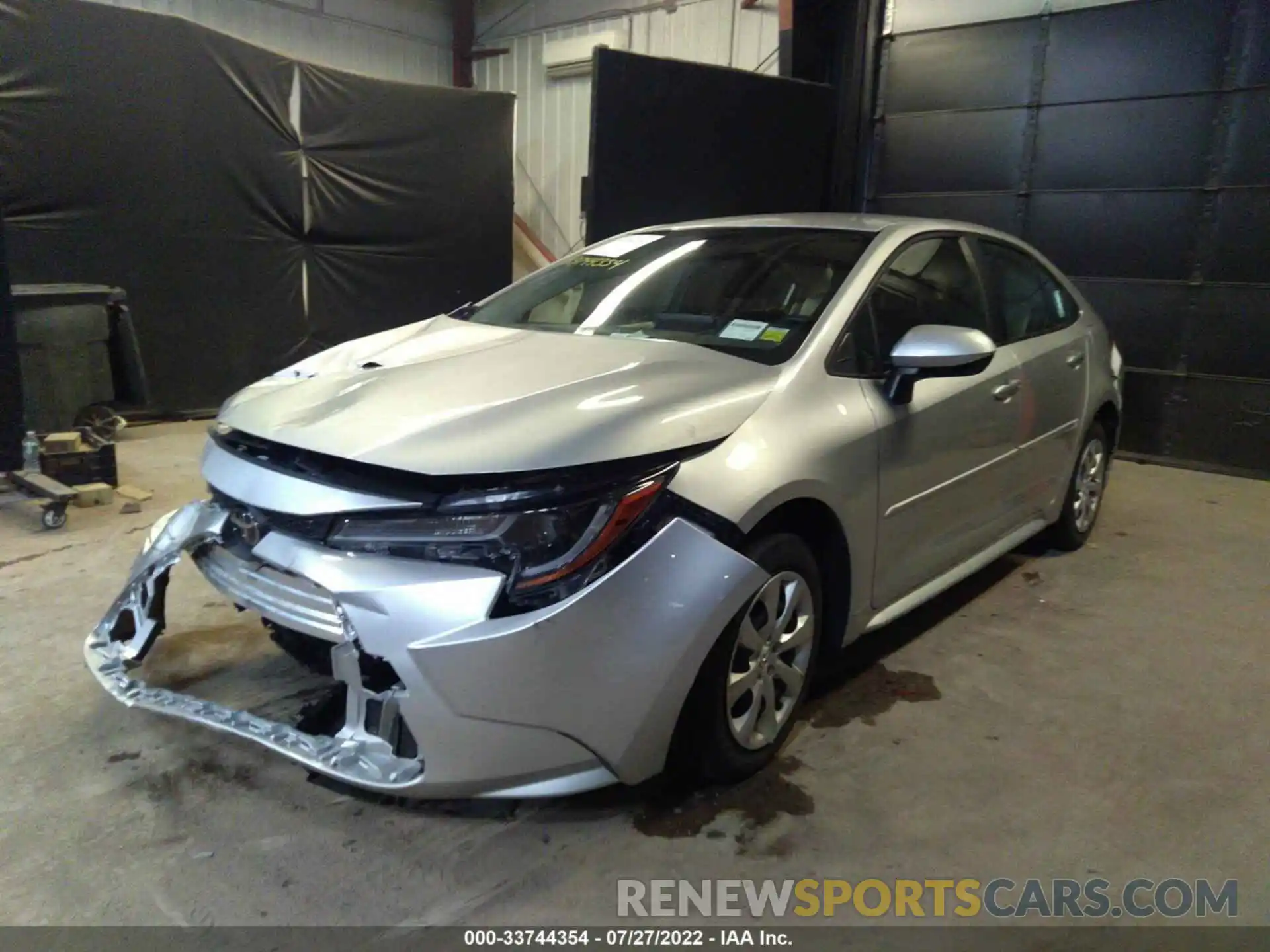 2 Photograph of a damaged car JTDEPRAE0LJ013152 TOYOTA COROLLA 2020