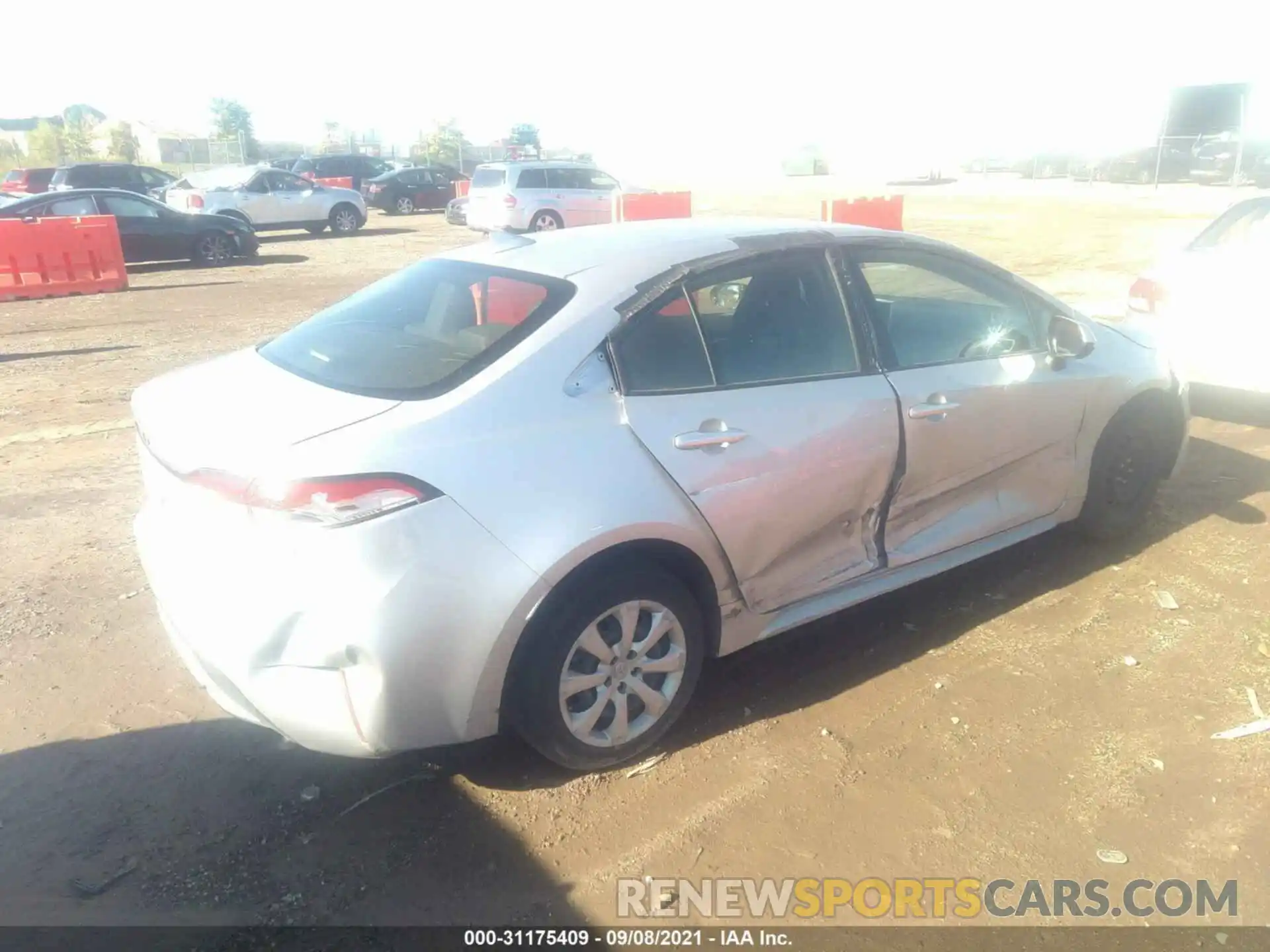 4 Photograph of a damaged car JTDEPRAE0LJ013751 TOYOTA COROLLA 2020