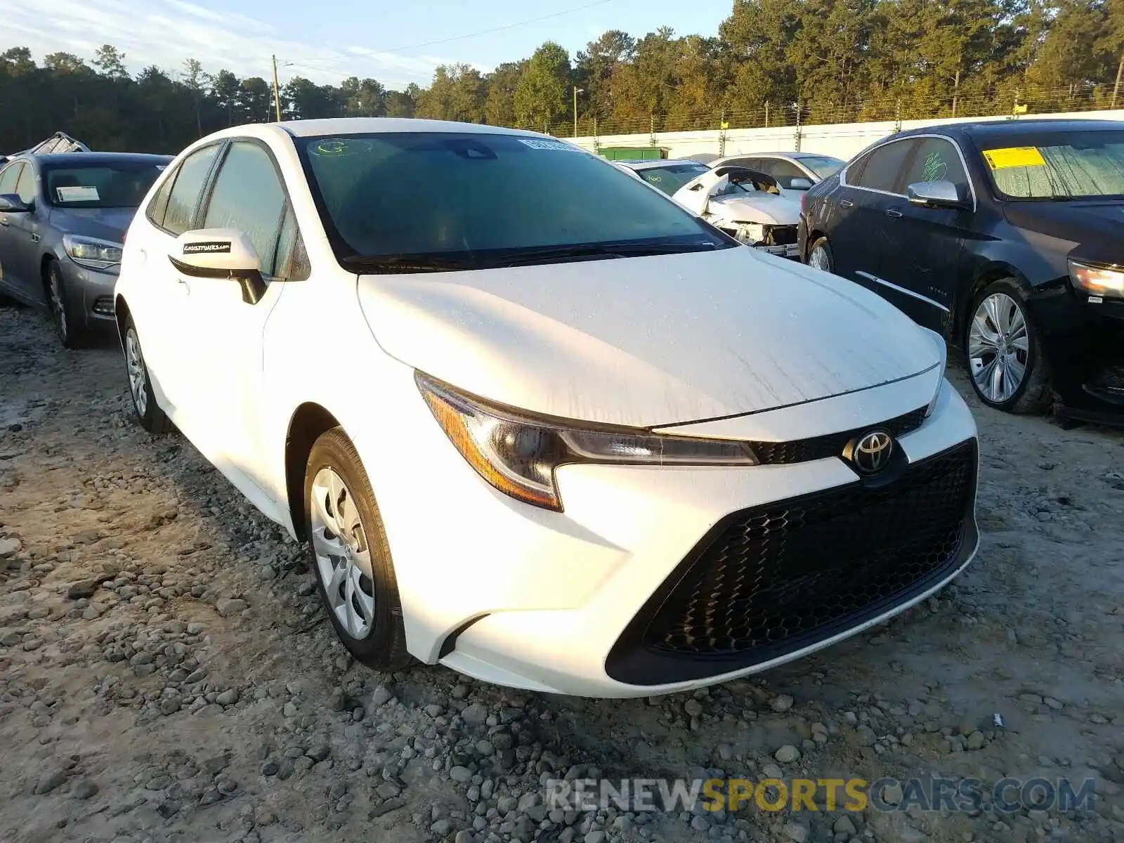 1 Photograph of a damaged car JTDEPRAE0LJ017346 TOYOTA COROLLA 2020