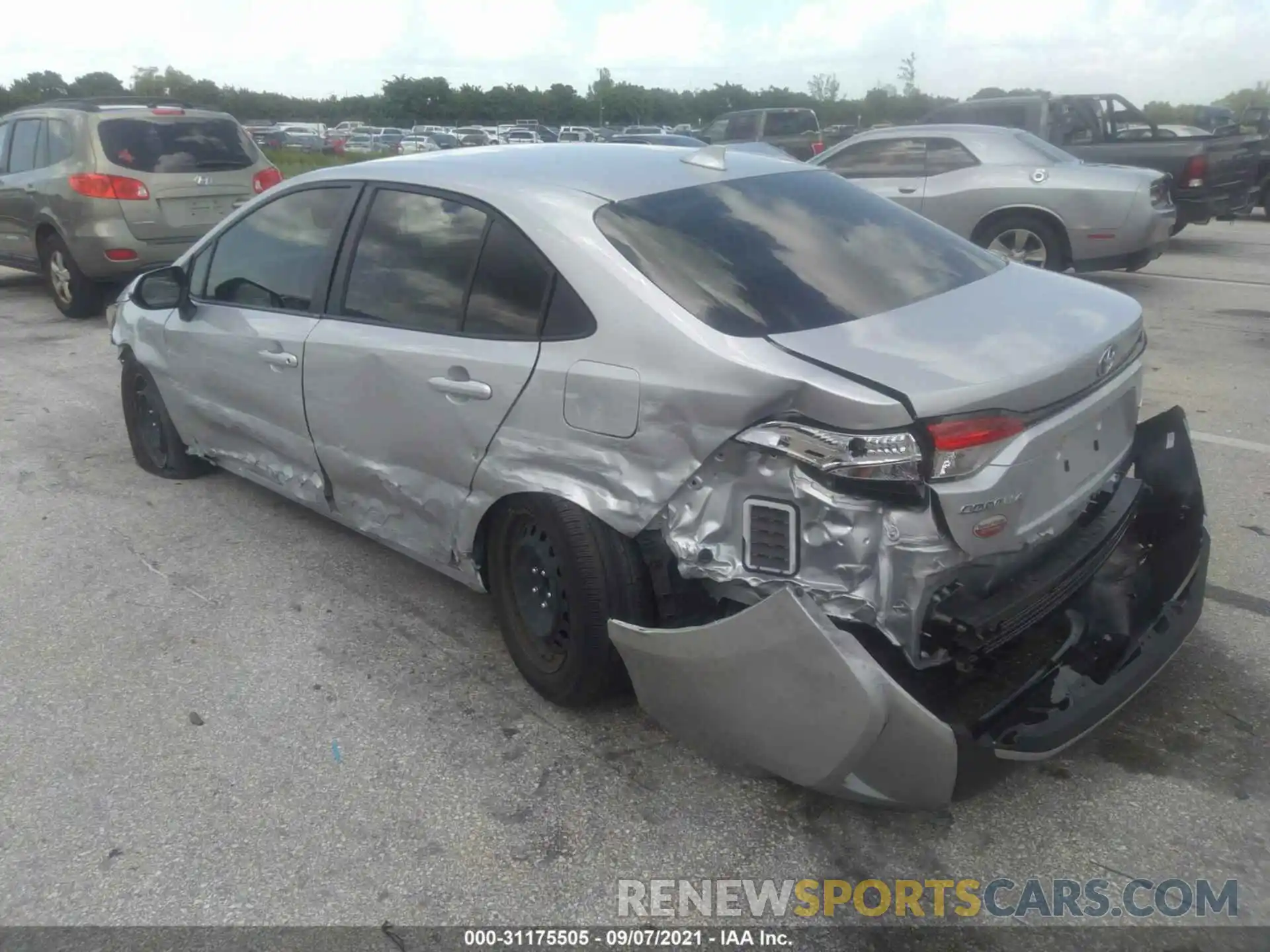 3 Photograph of a damaged car JTDEPRAE0LJ017587 TOYOTA COROLLA 2020