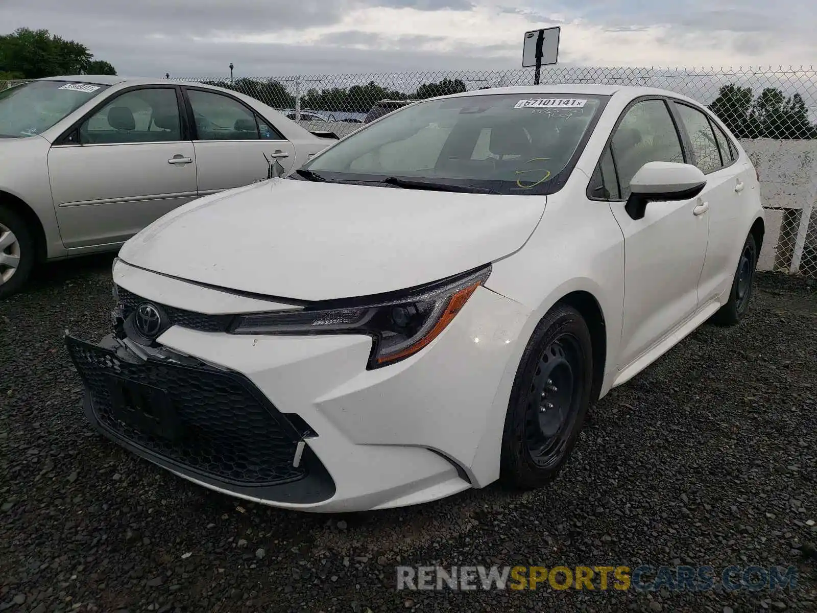 2 Photograph of a damaged car JTDEPRAE0LJ017959 TOYOTA COROLLA 2020