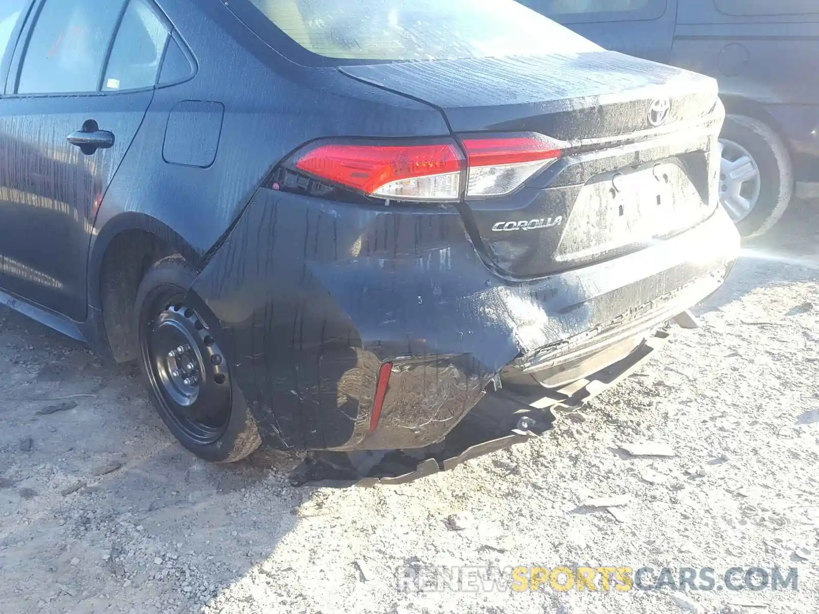 9 Photograph of a damaged car JTDEPRAE0LJ018187 TOYOTA COROLLA 2020