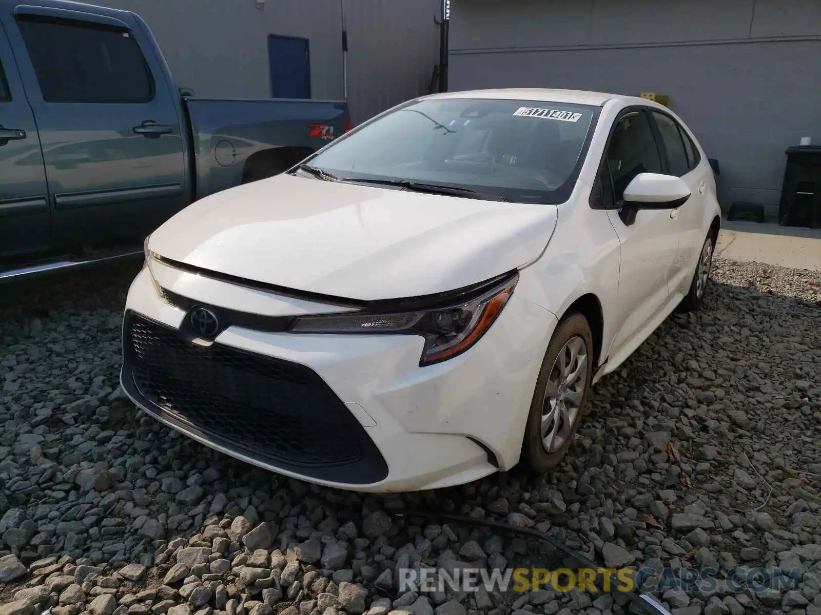 2 Photograph of a damaged car JTDEPRAE0LJ019114 TOYOTA COROLLA 2020