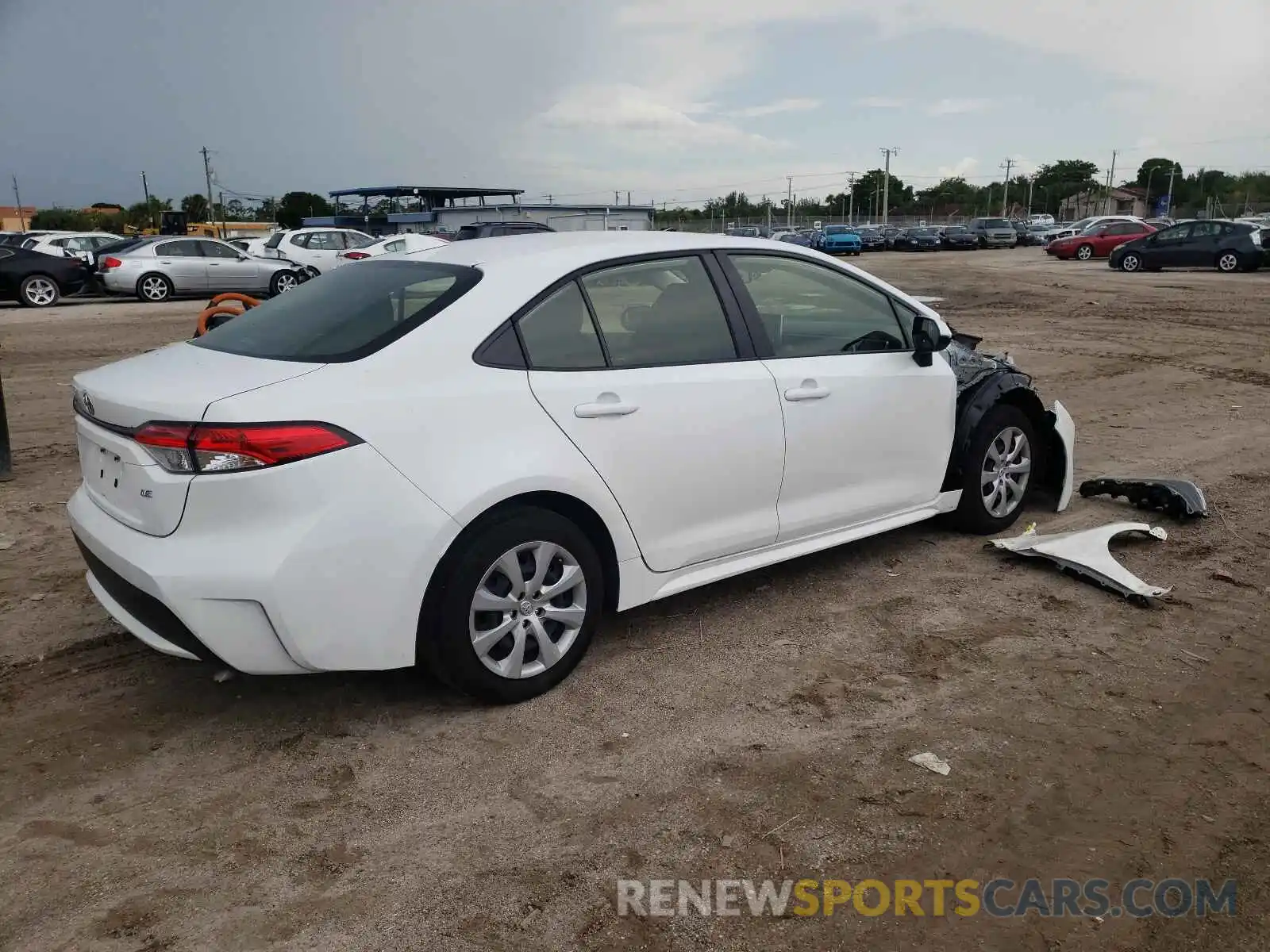 4 Photograph of a damaged car JTDEPRAE0LJ019386 TOYOTA COROLLA 2020