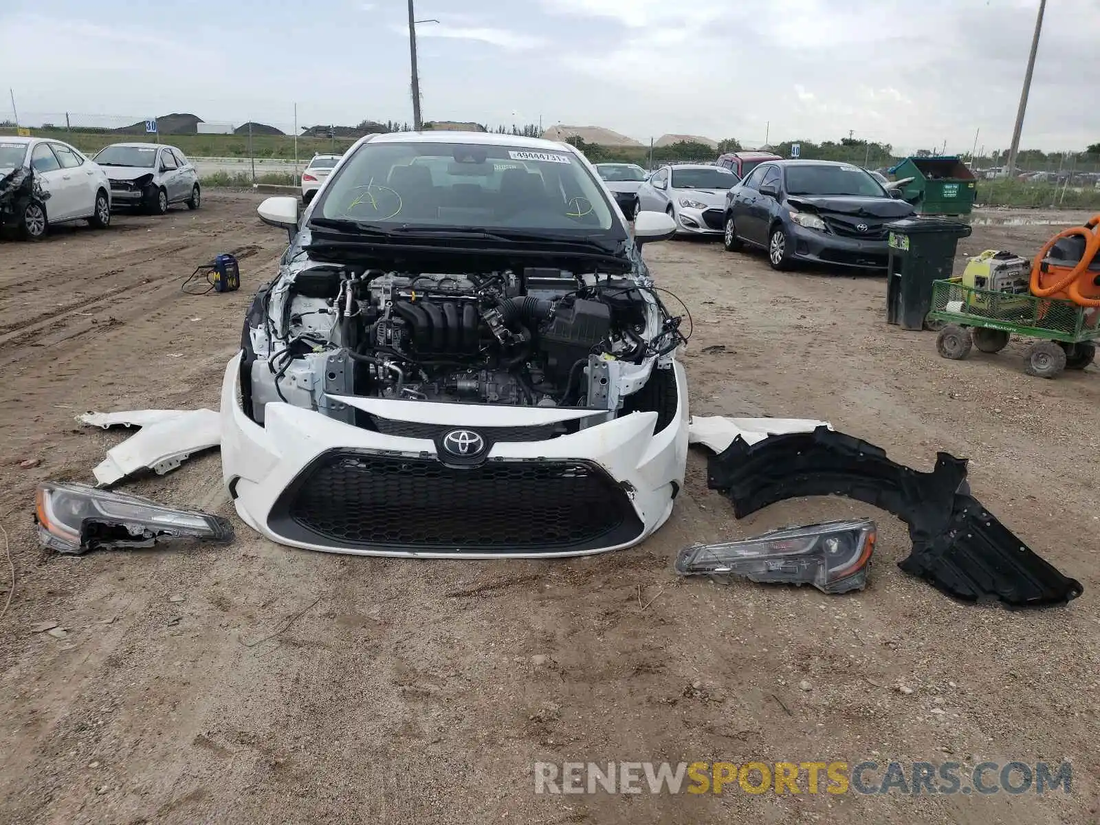 9 Photograph of a damaged car JTDEPRAE0LJ019386 TOYOTA COROLLA 2020