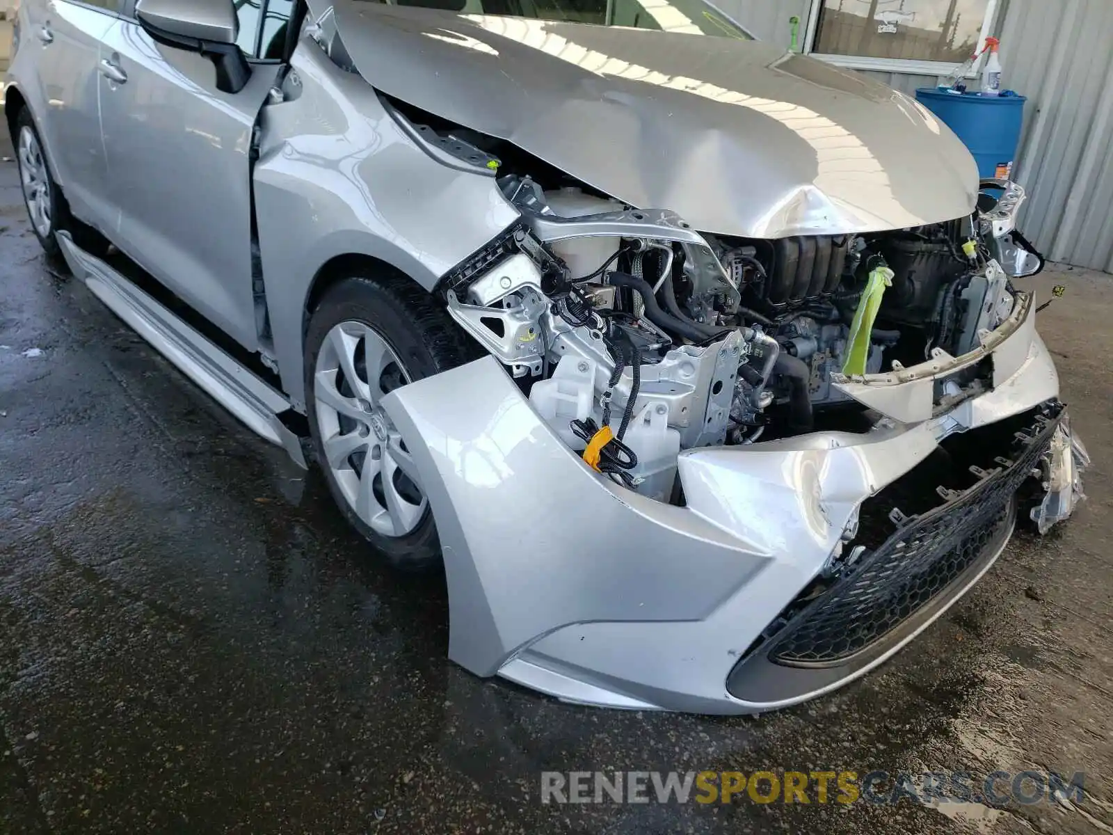 9 Фотография поврежденного автомобиля JTDEPRAE0LJ019582 TOYOTA COROLLA 2020