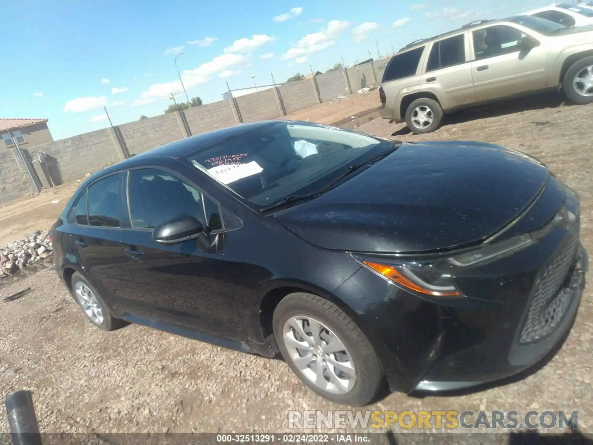 1 Photograph of a damaged car JTDEPRAE0LJ019940 TOYOTA COROLLA 2020