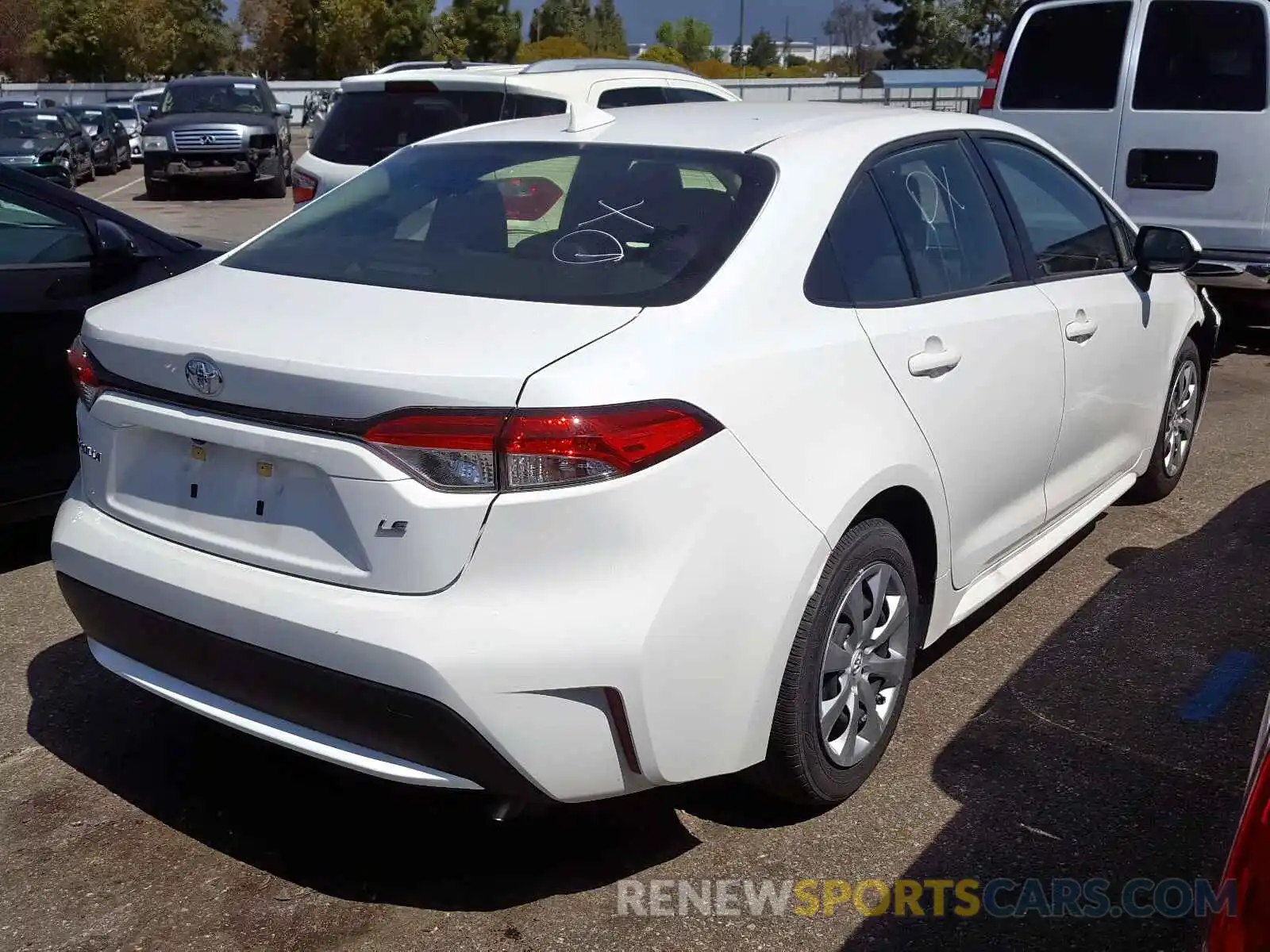 4 Photograph of a damaged car JTDEPRAE0LJ020151 TOYOTA COROLLA 2020