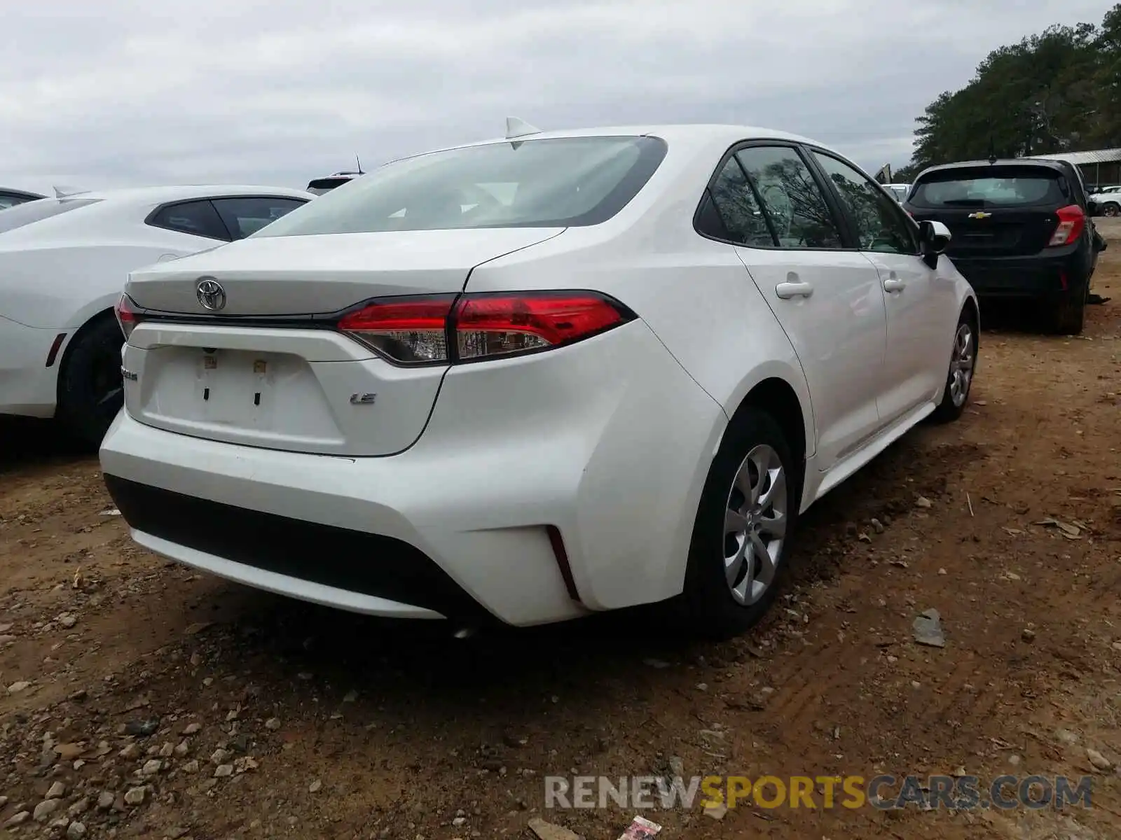 4 Photograph of a damaged car JTDEPRAE0LJ021896 TOYOTA COROLLA 2020