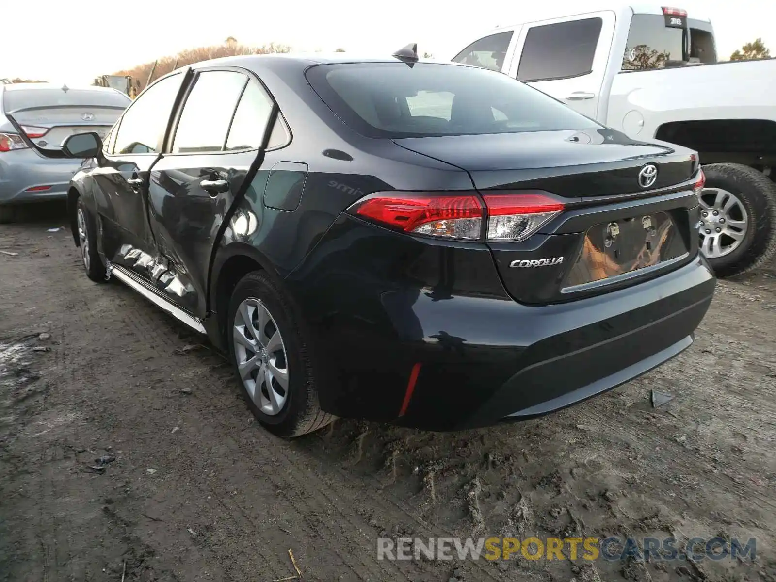 3 Photograph of a damaged car JTDEPRAE0LJ024698 TOYOTA COROLLA 2020