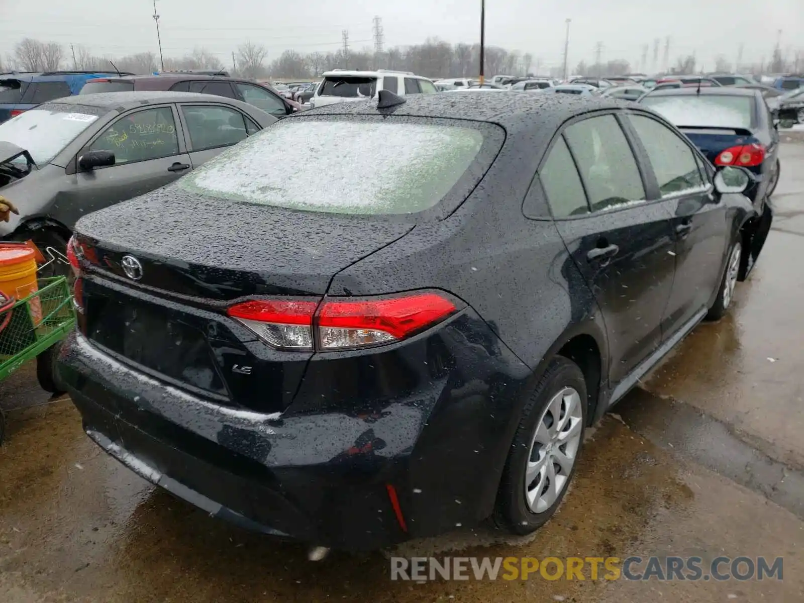 4 Photograph of a damaged car JTDEPRAE0LJ025284 TOYOTA COROLLA 2020