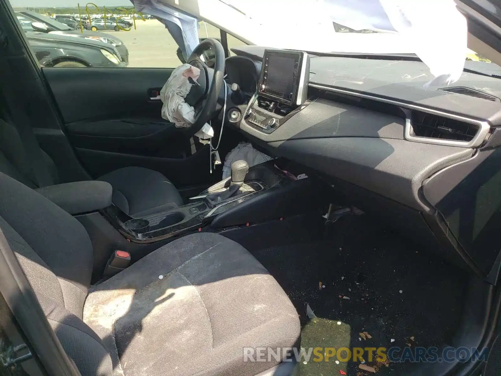 5 Photograph of a damaged car JTDEPRAE0LJ025673 TOYOTA COROLLA 2020