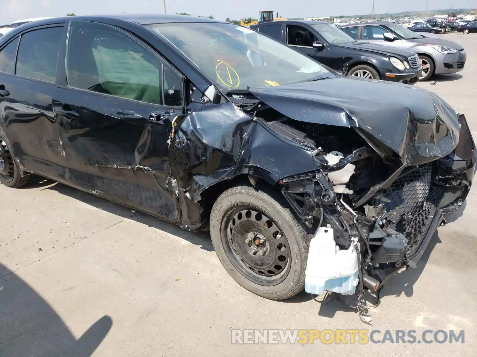 9 Photograph of a damaged car JTDEPRAE0LJ025673 TOYOTA COROLLA 2020