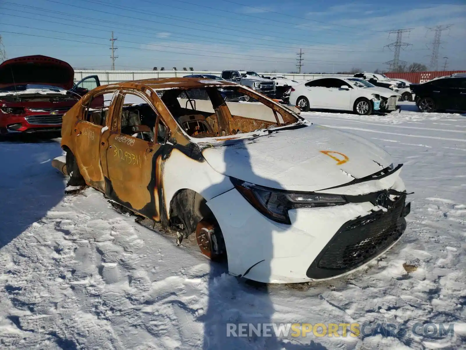 1 Photograph of a damaged car JTDEPRAE0LJ026368 TOYOTA COROLLA 2020