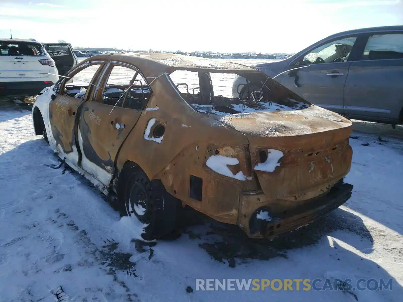 3 Photograph of a damaged car JTDEPRAE0LJ026368 TOYOTA COROLLA 2020