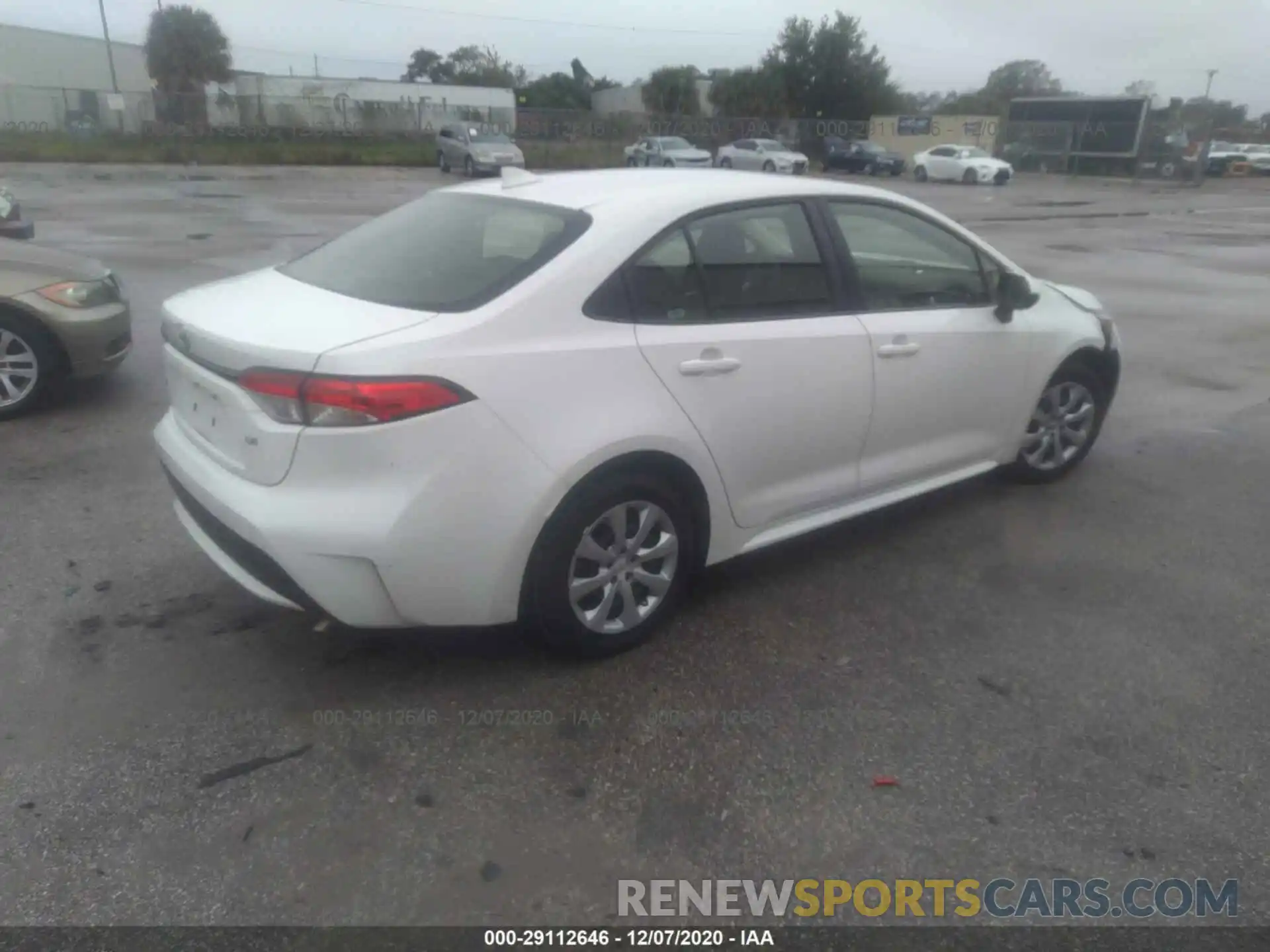 4 Photograph of a damaged car JTDEPRAE0LJ026838 TOYOTA COROLLA 2020