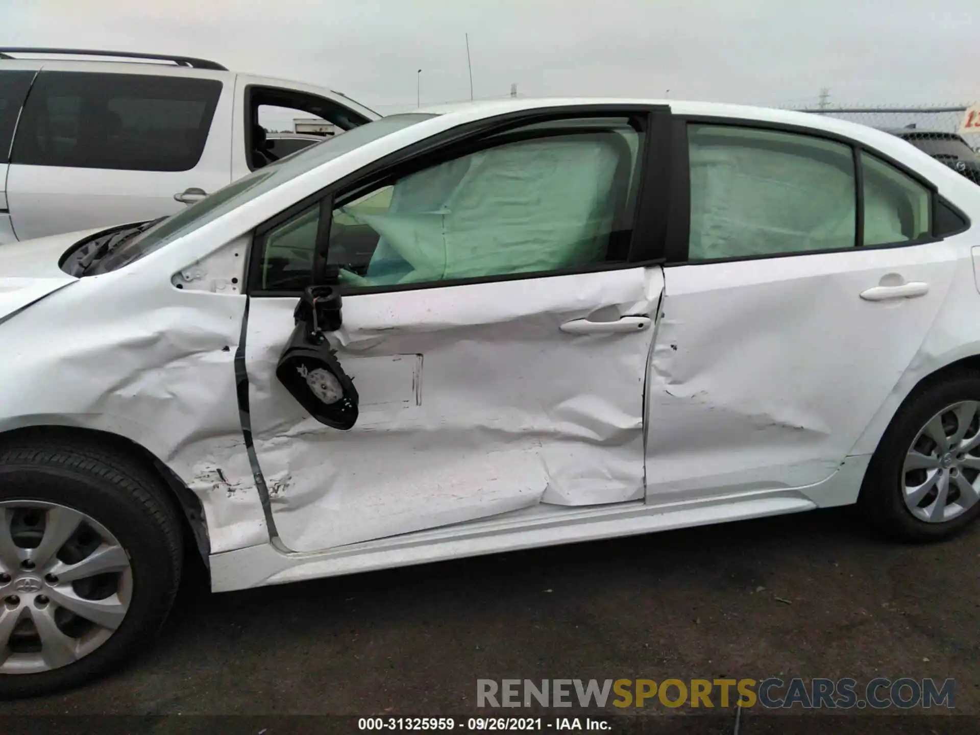 6 Photograph of a damaged car JTDEPRAE0LJ027018 TOYOTA COROLLA 2020