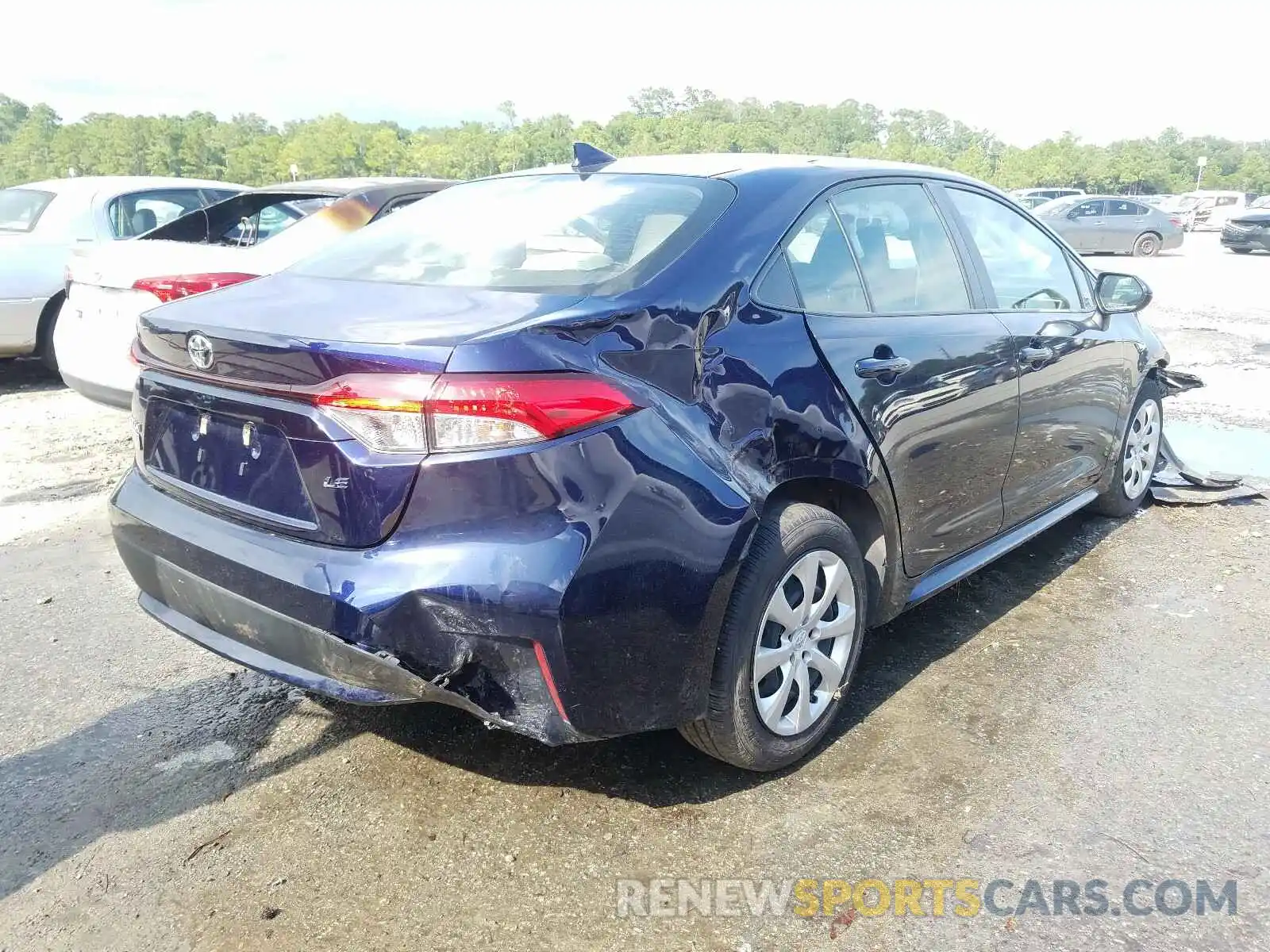 4 Photograph of a damaged car JTDEPRAE0LJ027813 TOYOTA COROLLA 2020