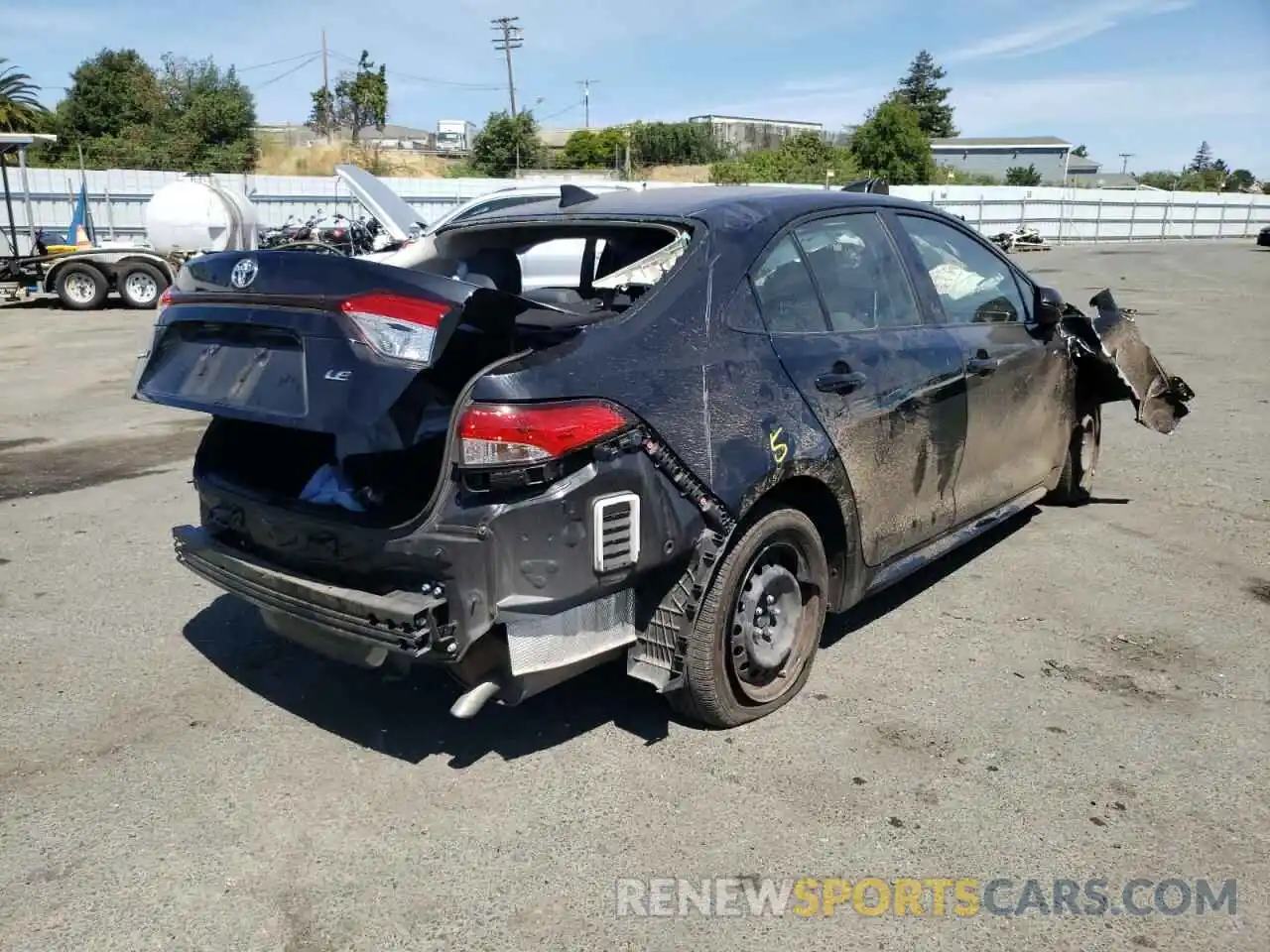 4 Photograph of a damaged car JTDEPRAE0LJ029089 TOYOTA COROLLA 2020