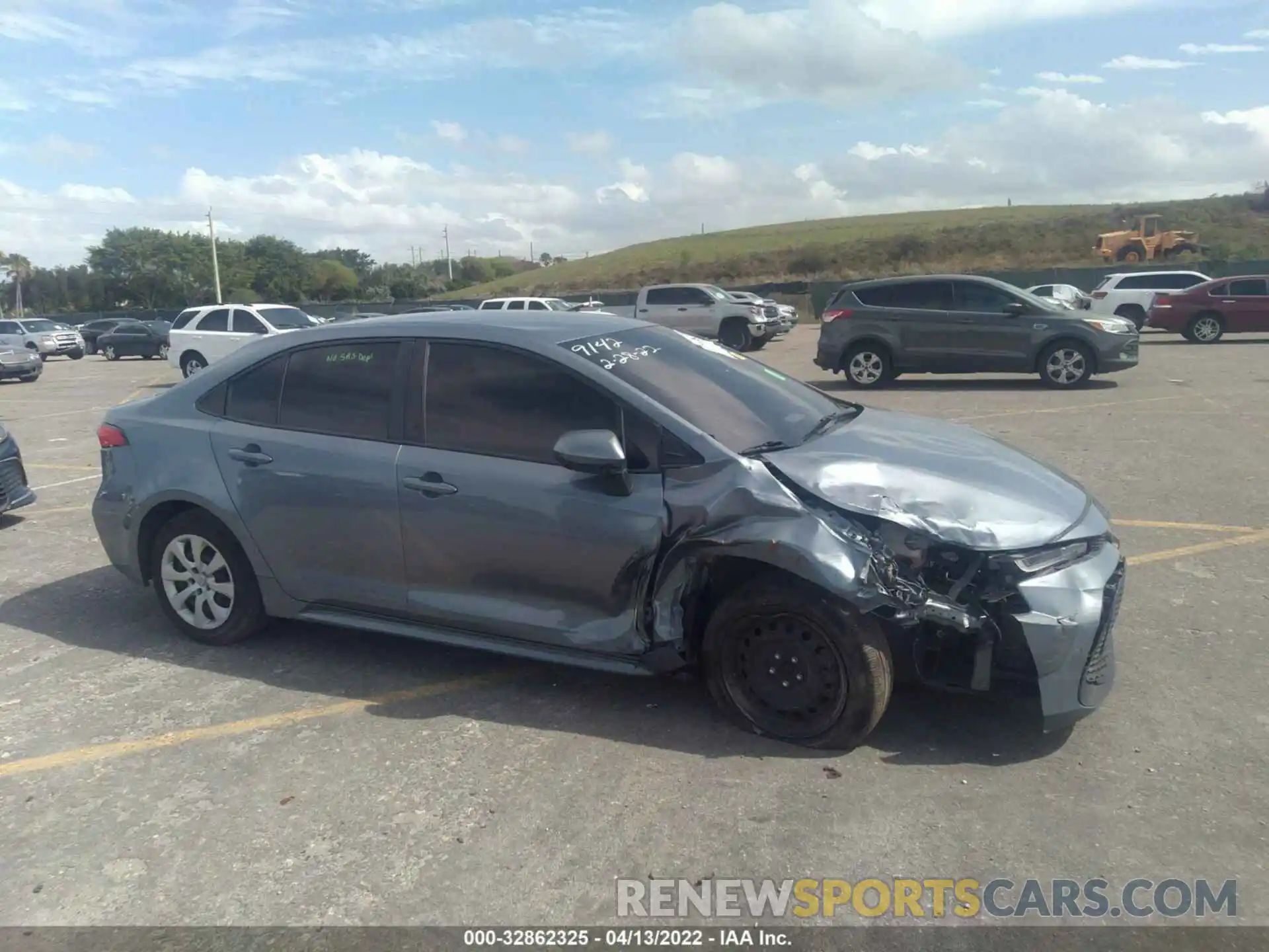 6 Photograph of a damaged car JTDEPRAE0LJ029142 TOYOTA COROLLA 2020