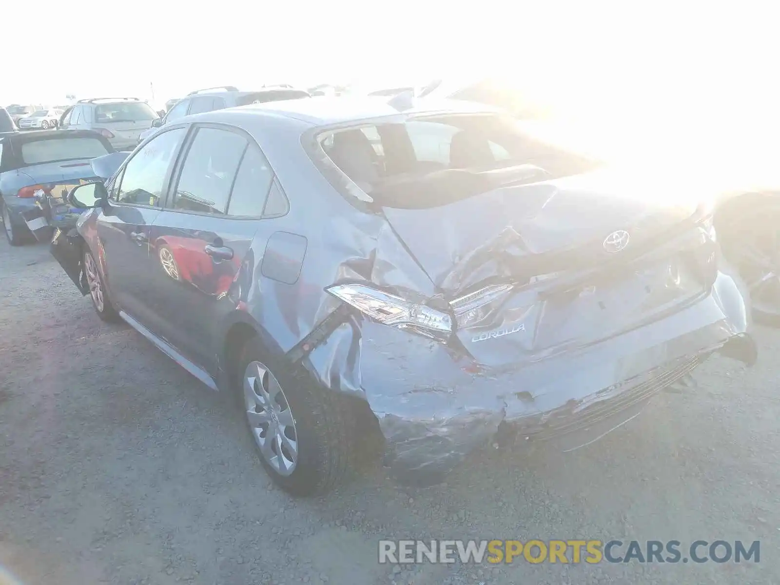 3 Photograph of a damaged car JTDEPRAE0LJ029366 TOYOTA COROLLA 2020